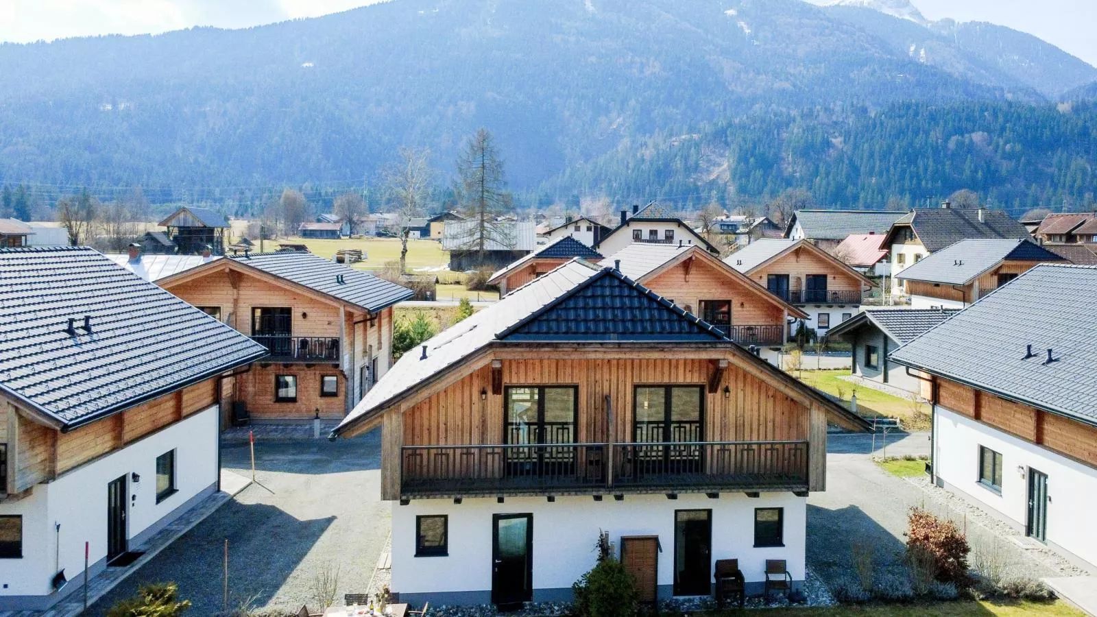 Rattendorf 13B - Buitenkant zomer