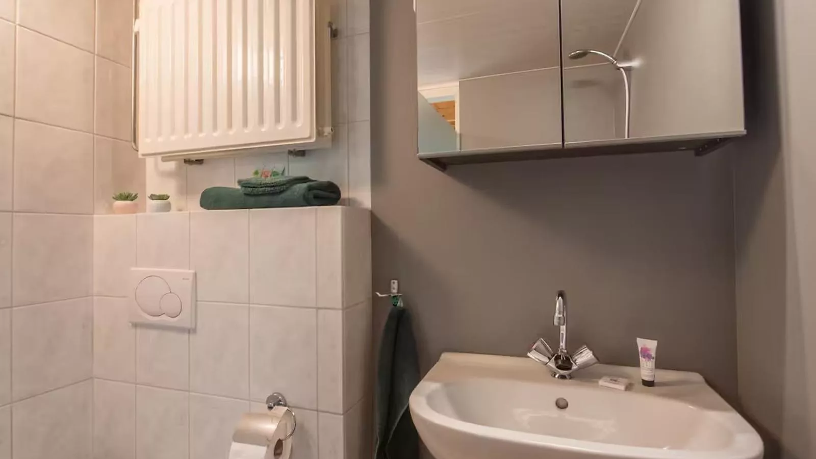 De Uitkijk - Badkamer