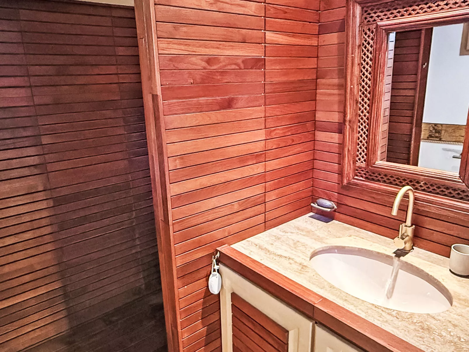 Villa 6 Chambres 12 Pers - Piscine - Clim - Wifi - Binnen