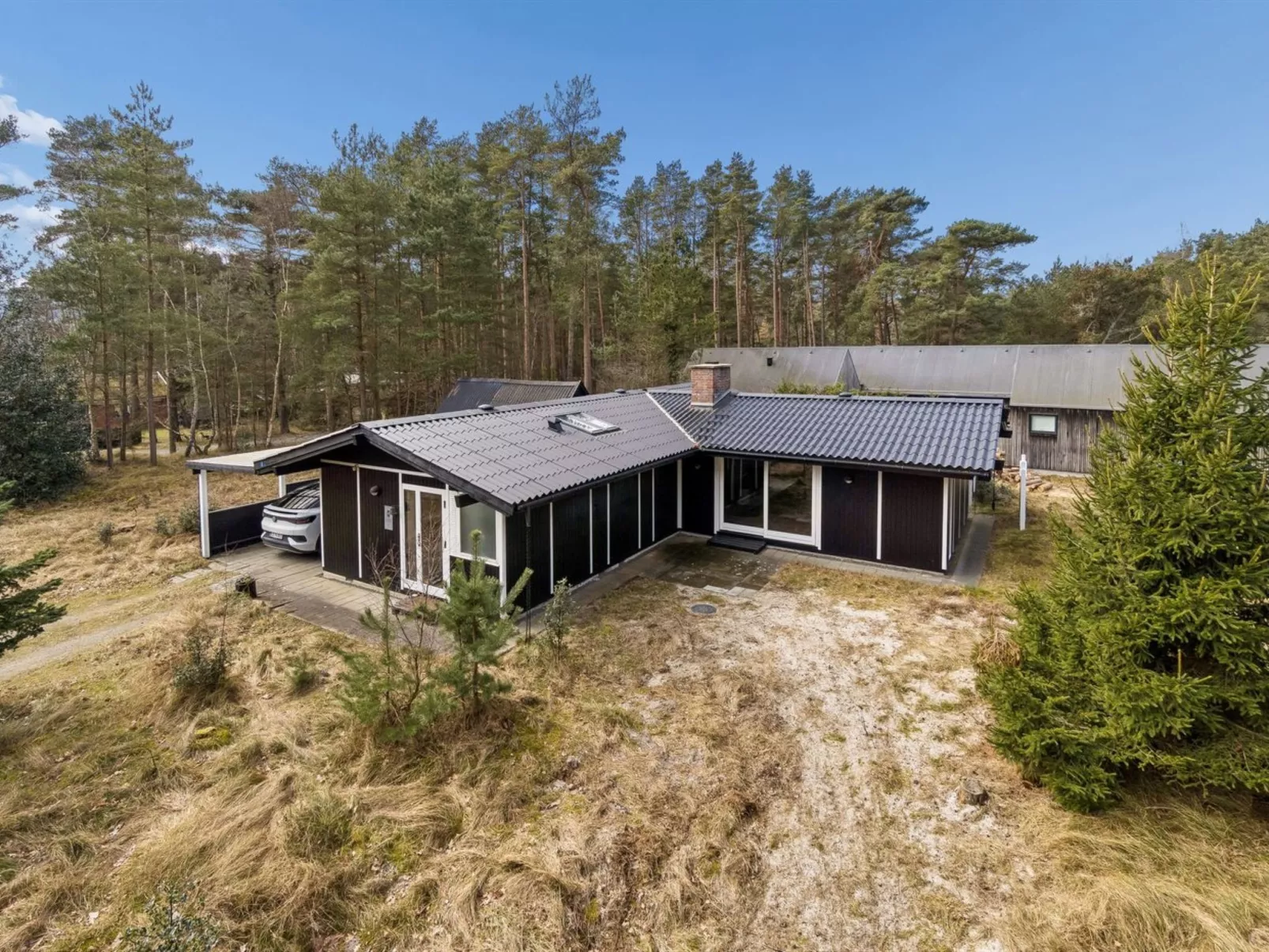 "Ahti" - 340m from the sea - Buiten