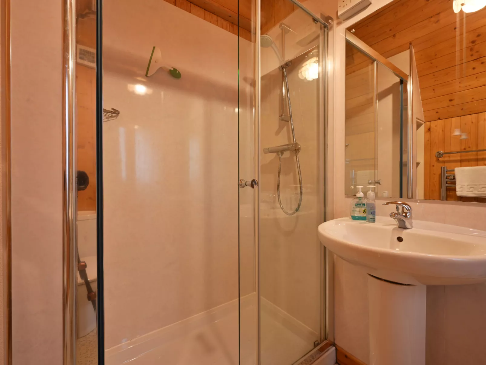 Birch Rowan Combi - Binnen