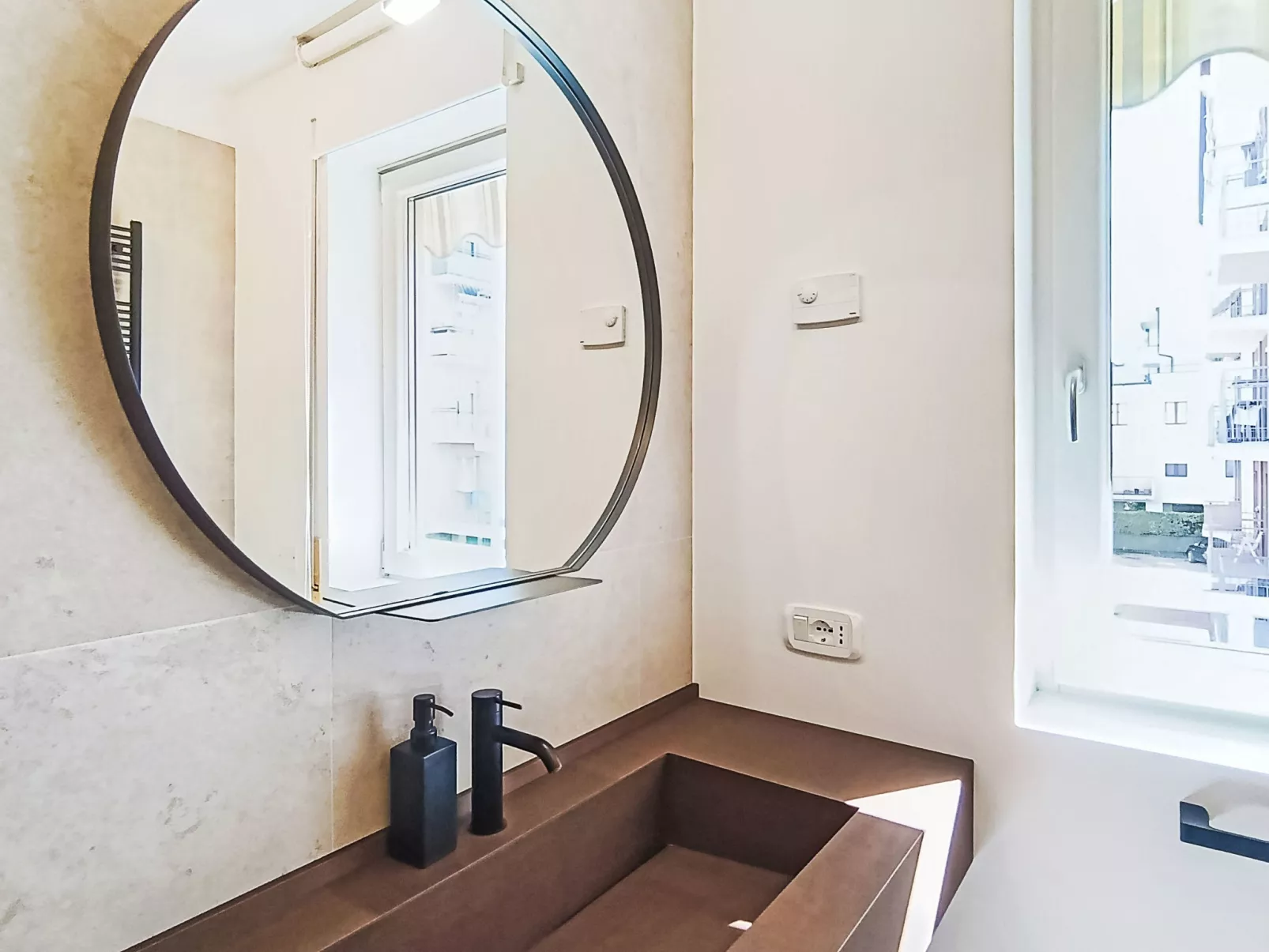 Family and Friends - Binnen