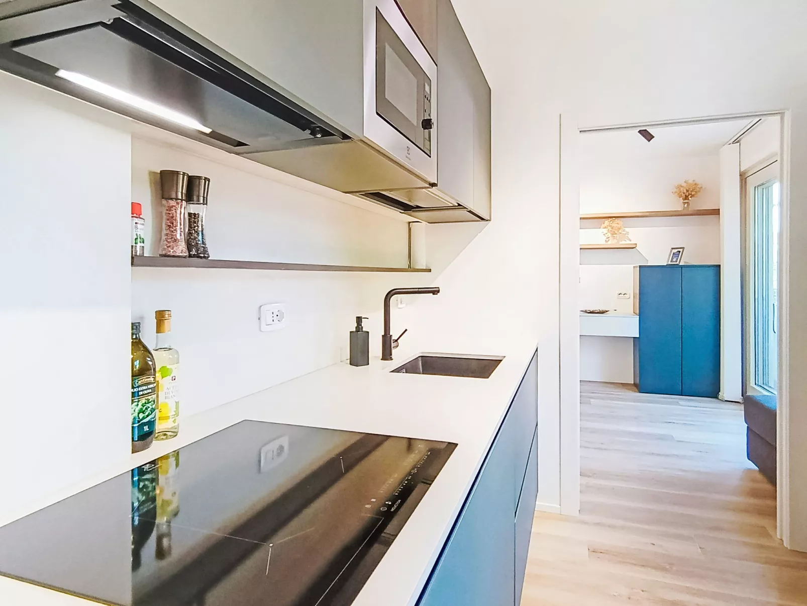 Family and Friends - Binnen