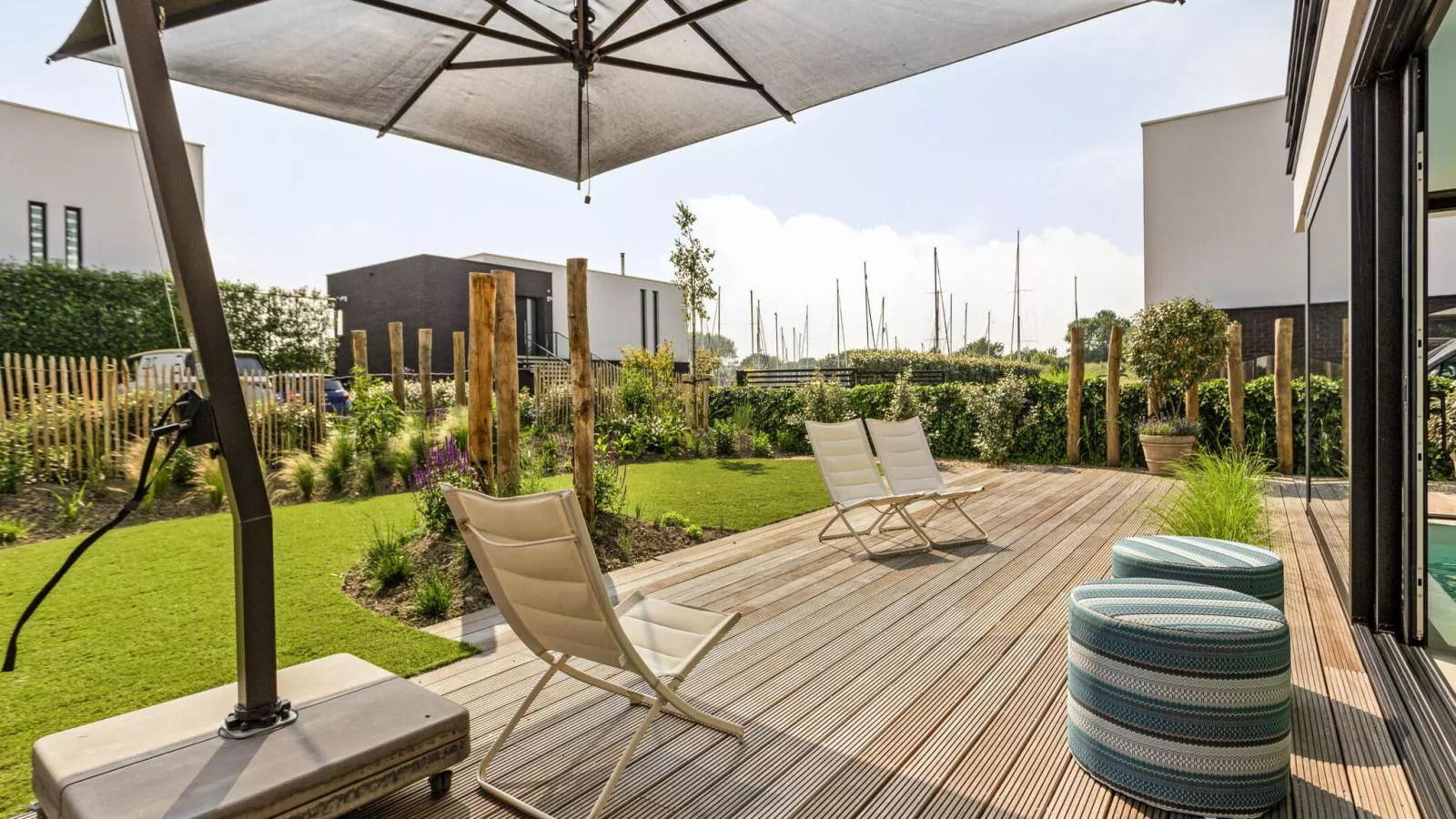 Zilte Watervilla - Tuinen zomer