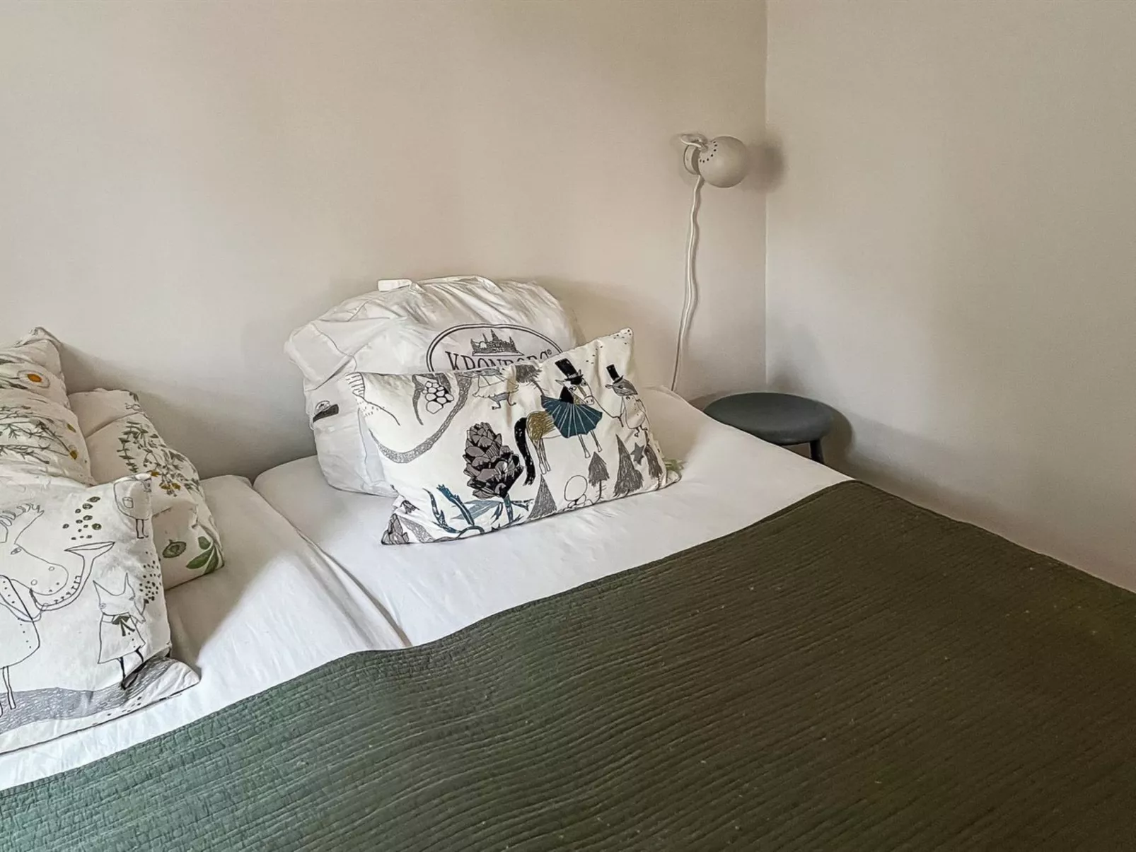 "Ermelina" - 150m from the sea - Binnen