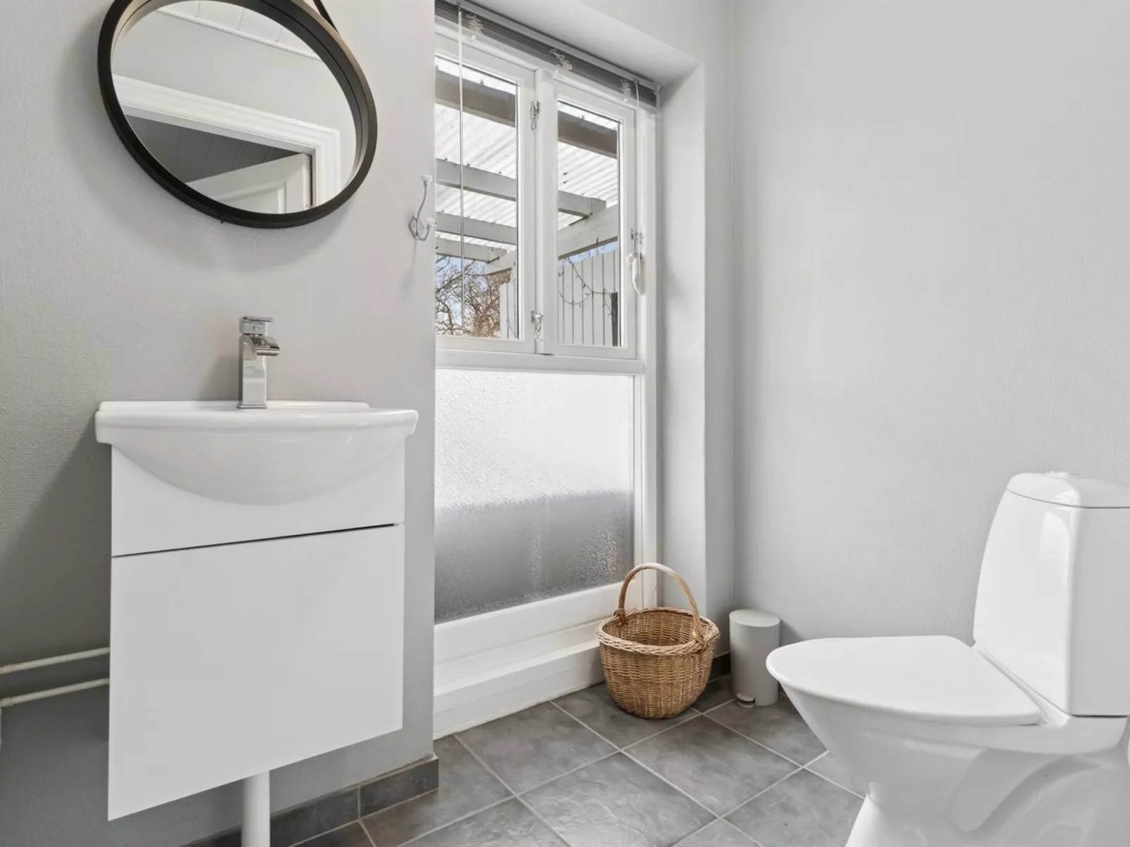 "Grette" - 600m from the sea - Binnen