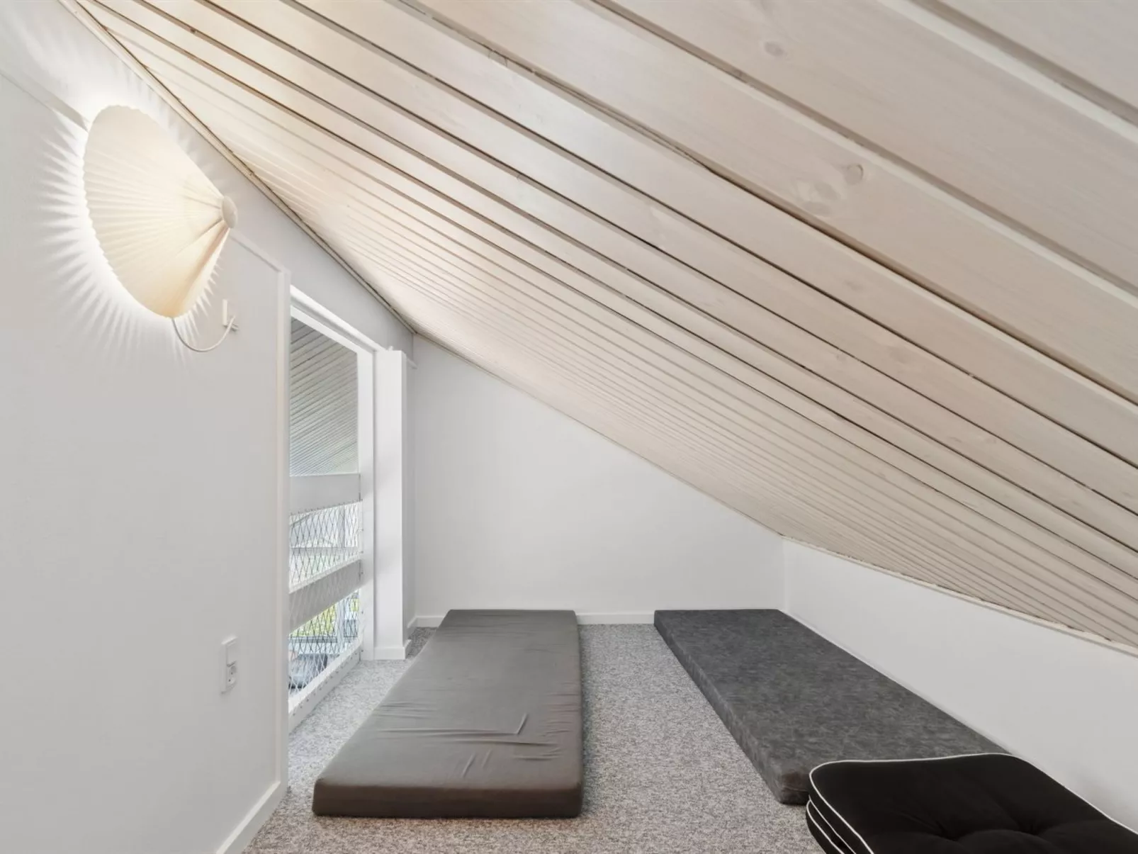 "Aarre" - 1km from the sea - Binnen