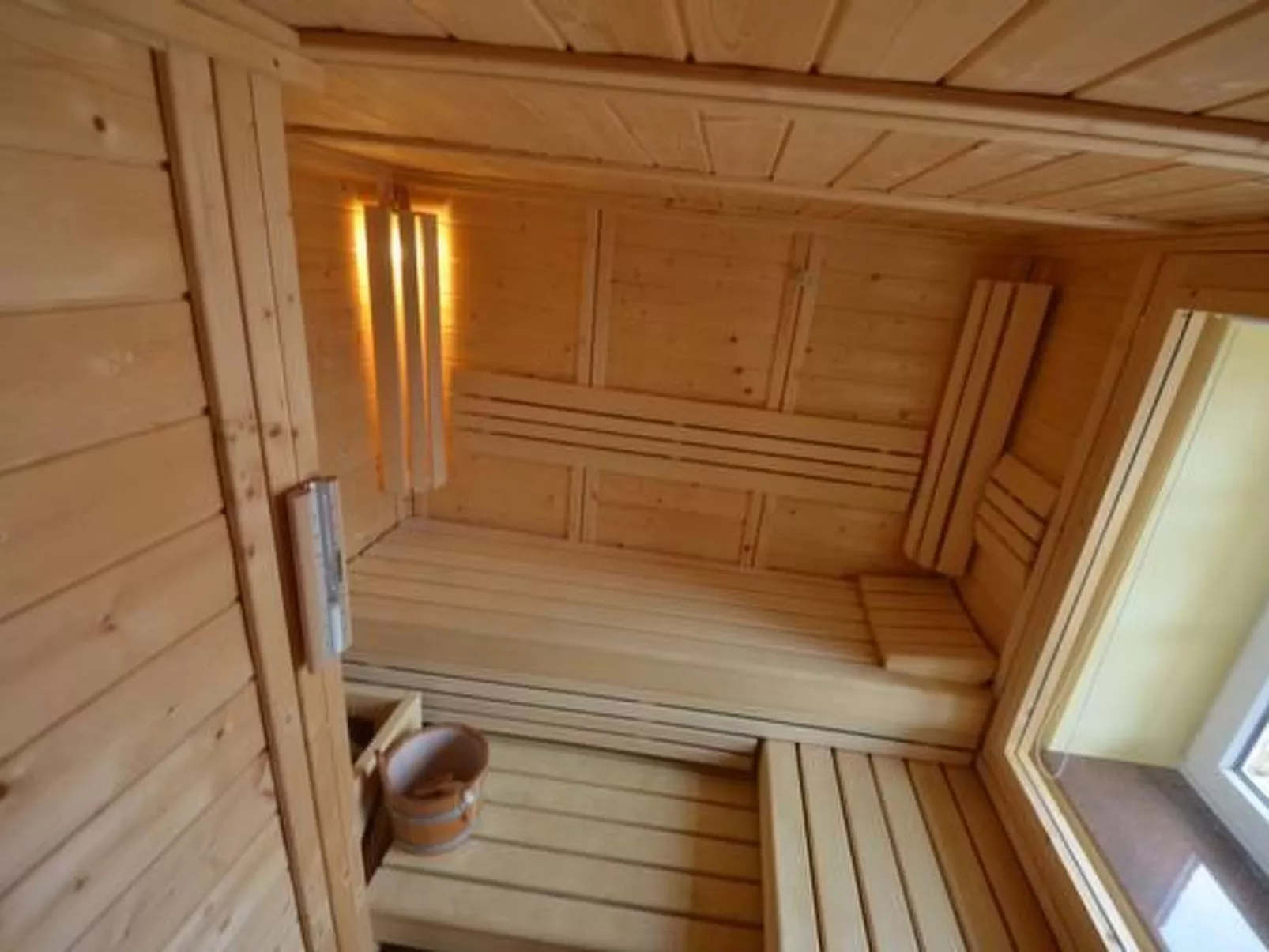 Bel Air in Gager mit Grill und Sauna - Binnen