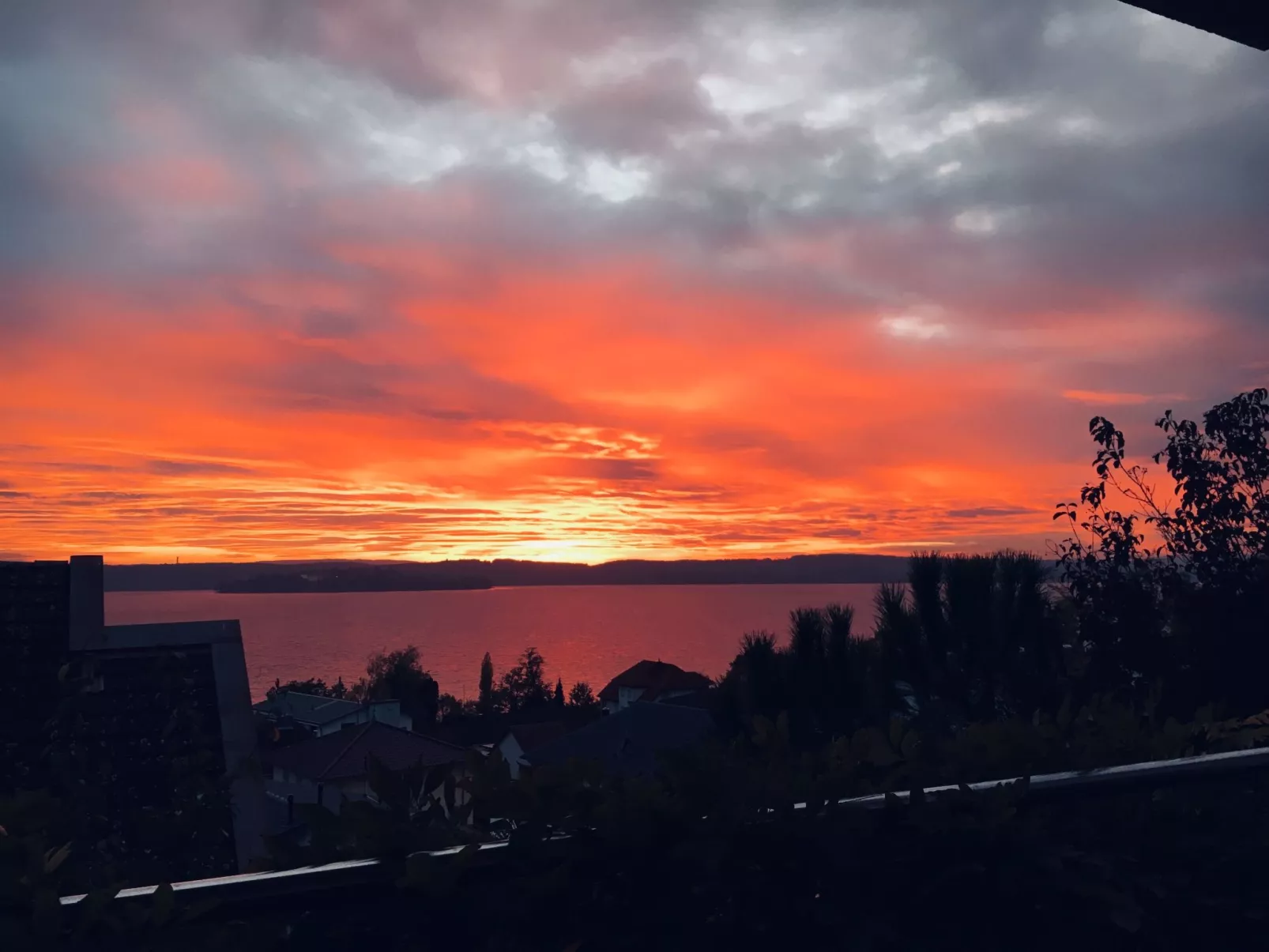 In bester Wohnlage mit traumhafter Sicht auf die Insel Mainau - Buiten