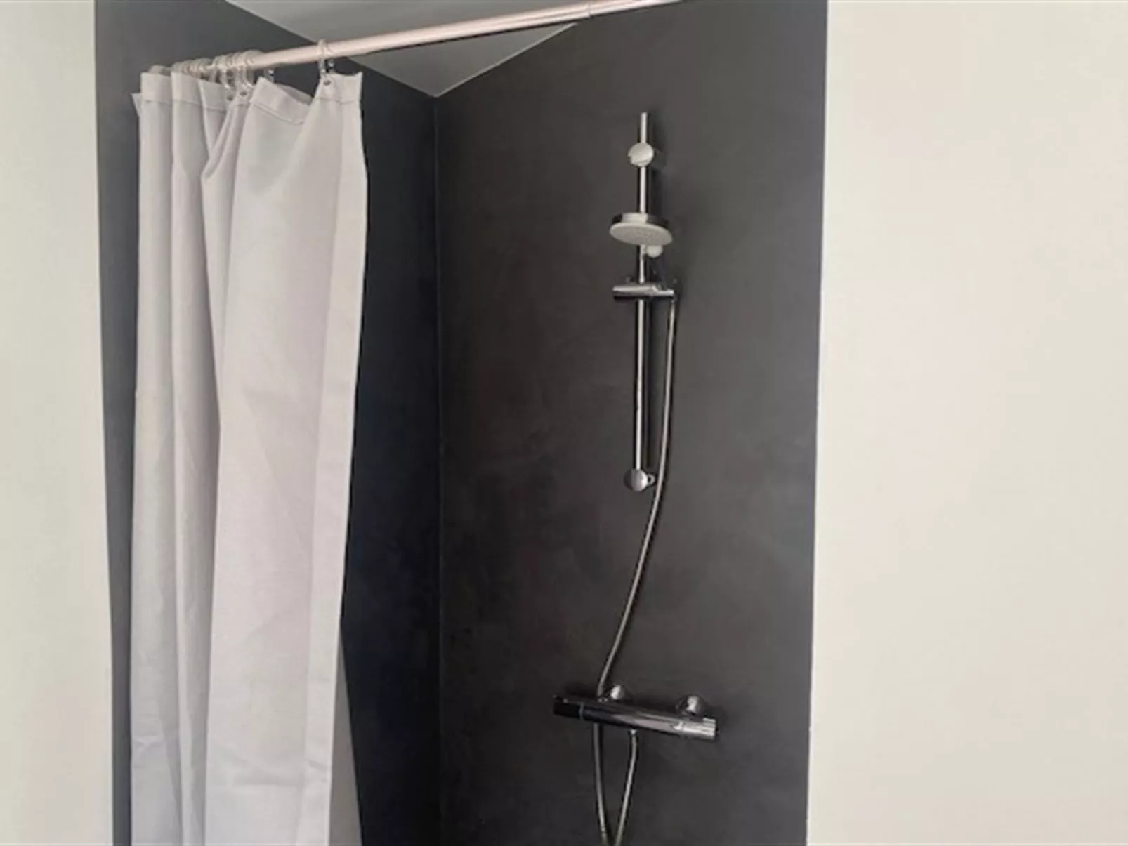 "Elnur" -  from the sea - Binnen