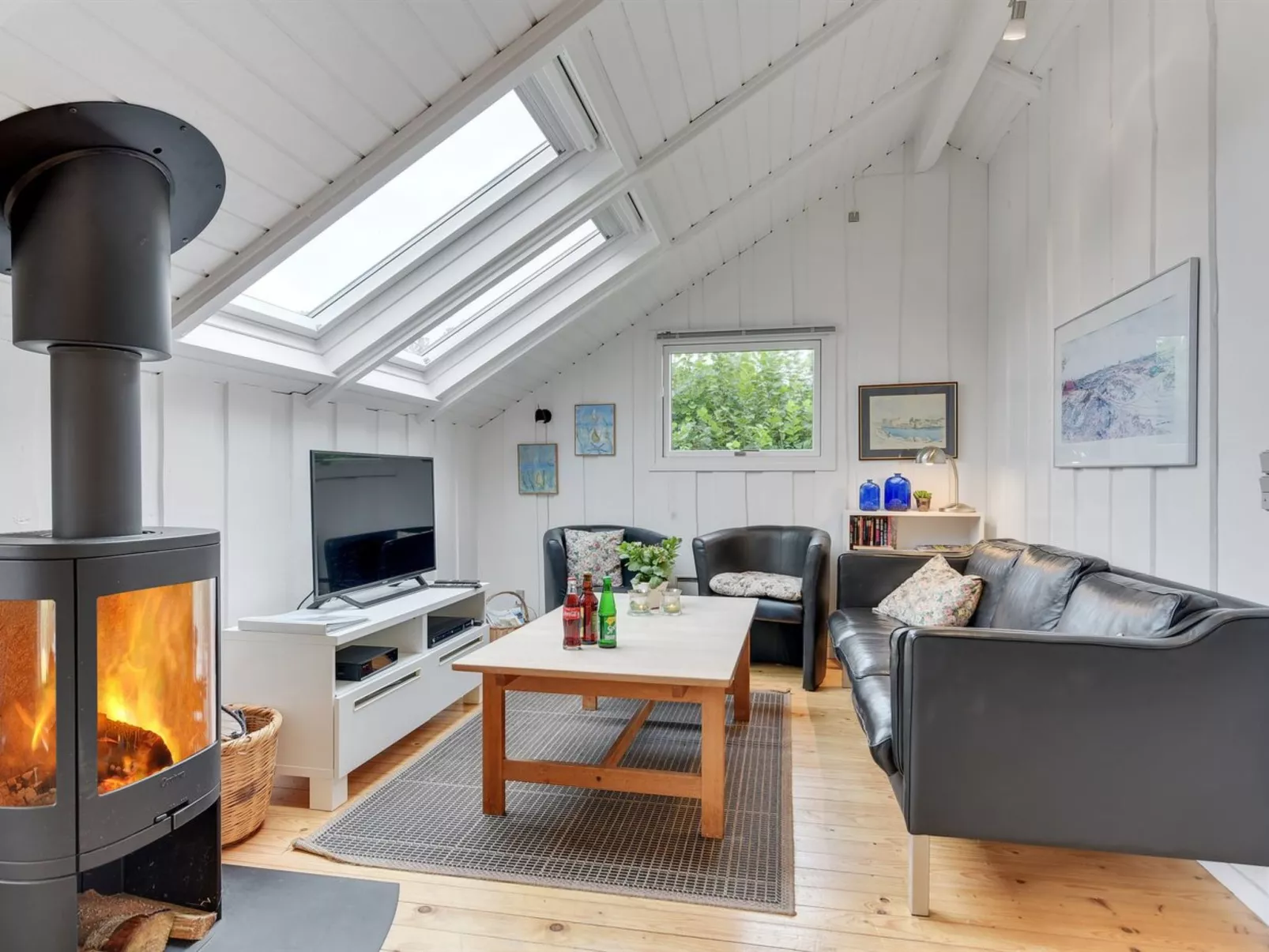 "Sella" - 500m from the sea - Binnen