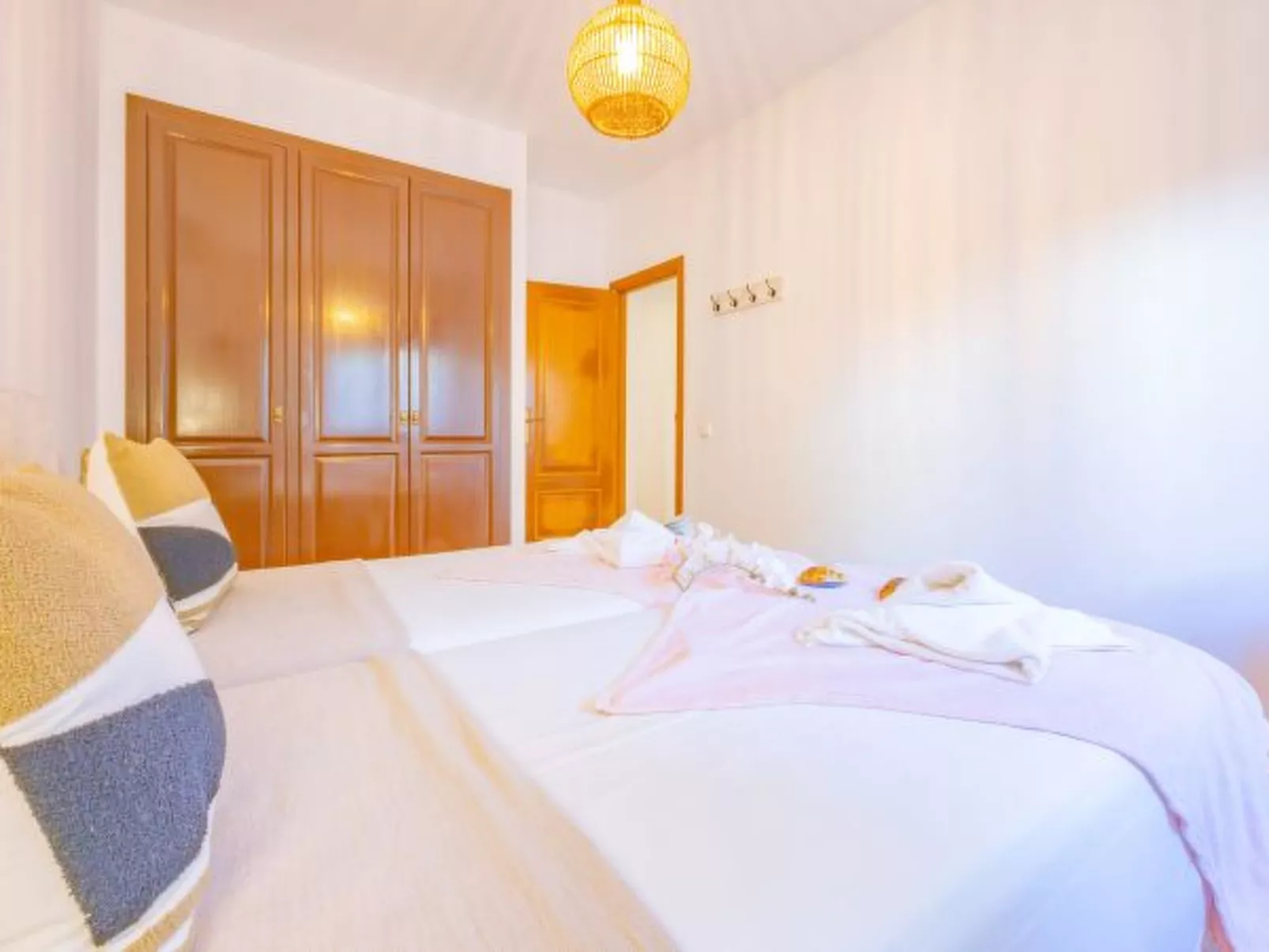 Villa Altamira - Plus - Image-tags.info