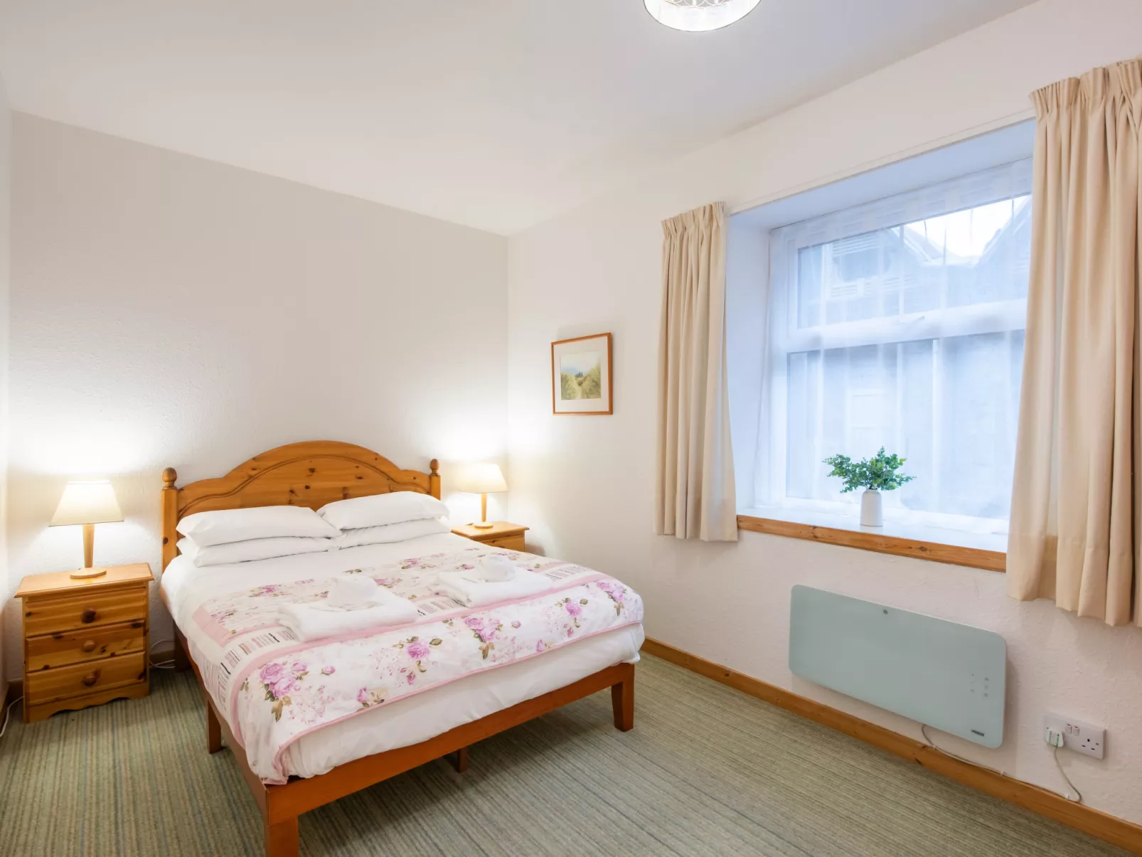 Old Stable & Dairy Combi - Binnen