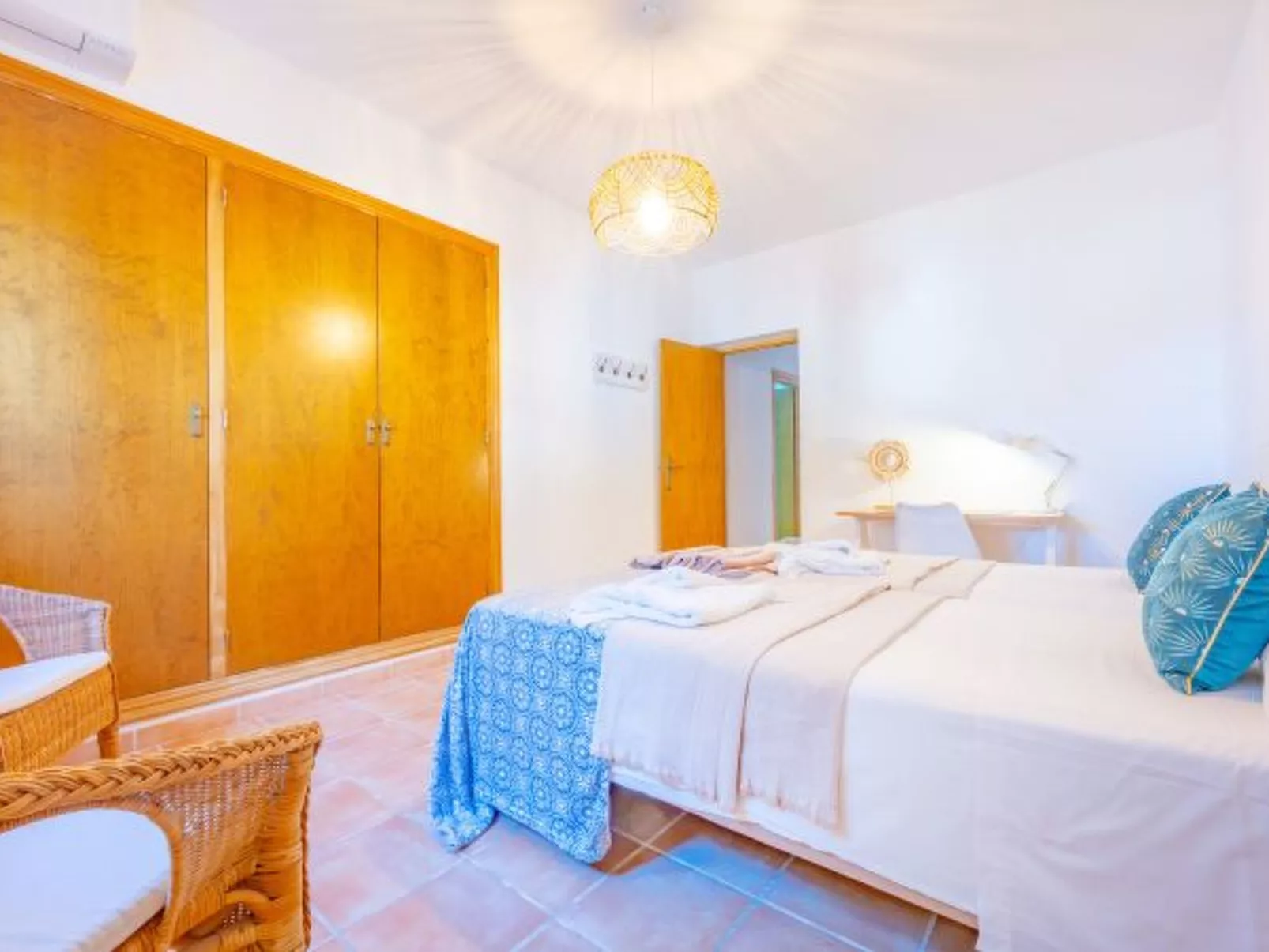 Villa Altamira - Plus - Image-tags.info