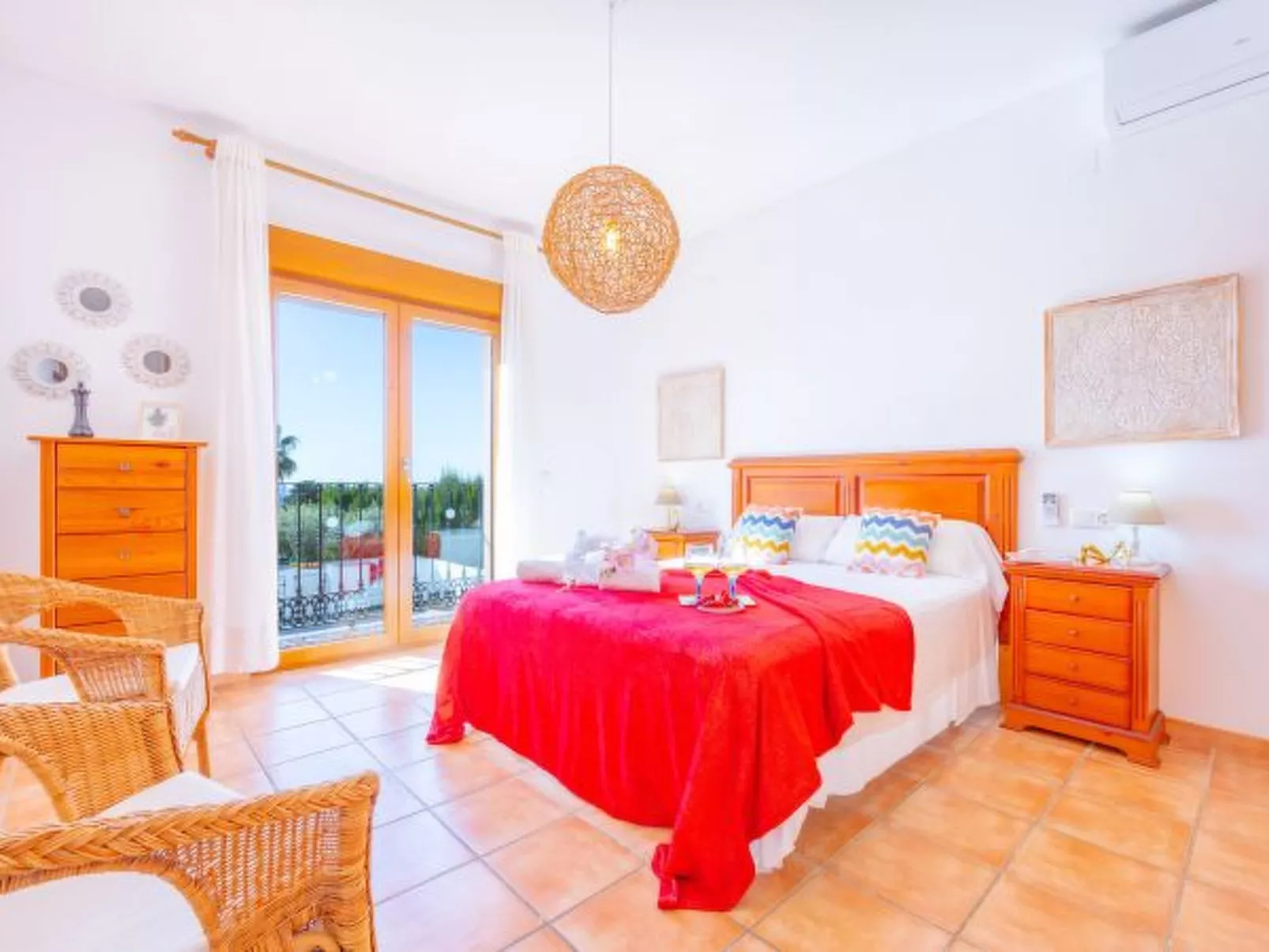 Villa Altamira - Plus - Image-tags.info