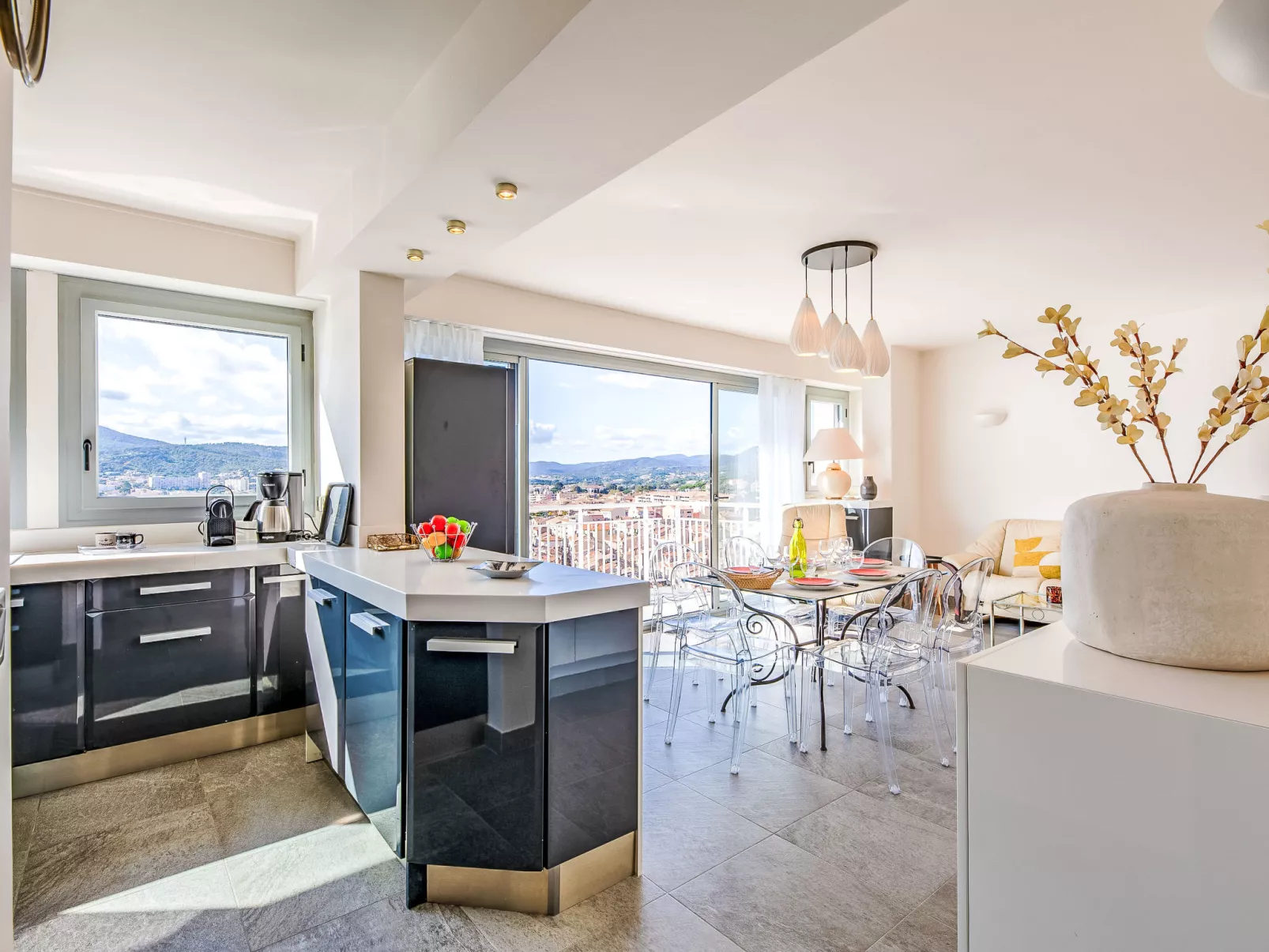 Le Palais de la Mer - Binnen