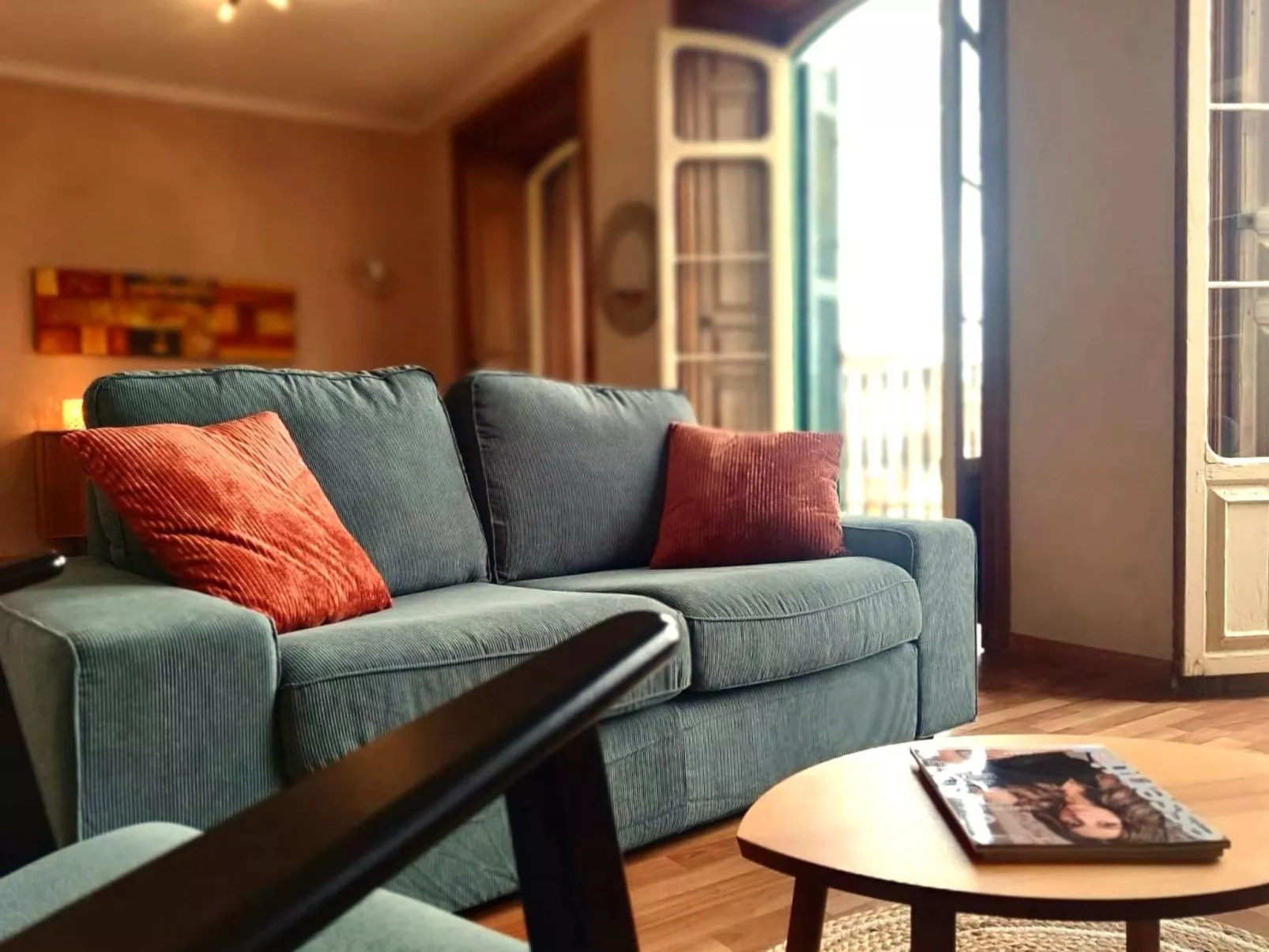 "Sunny Cervantes" mit privatem Balkon - Binnen