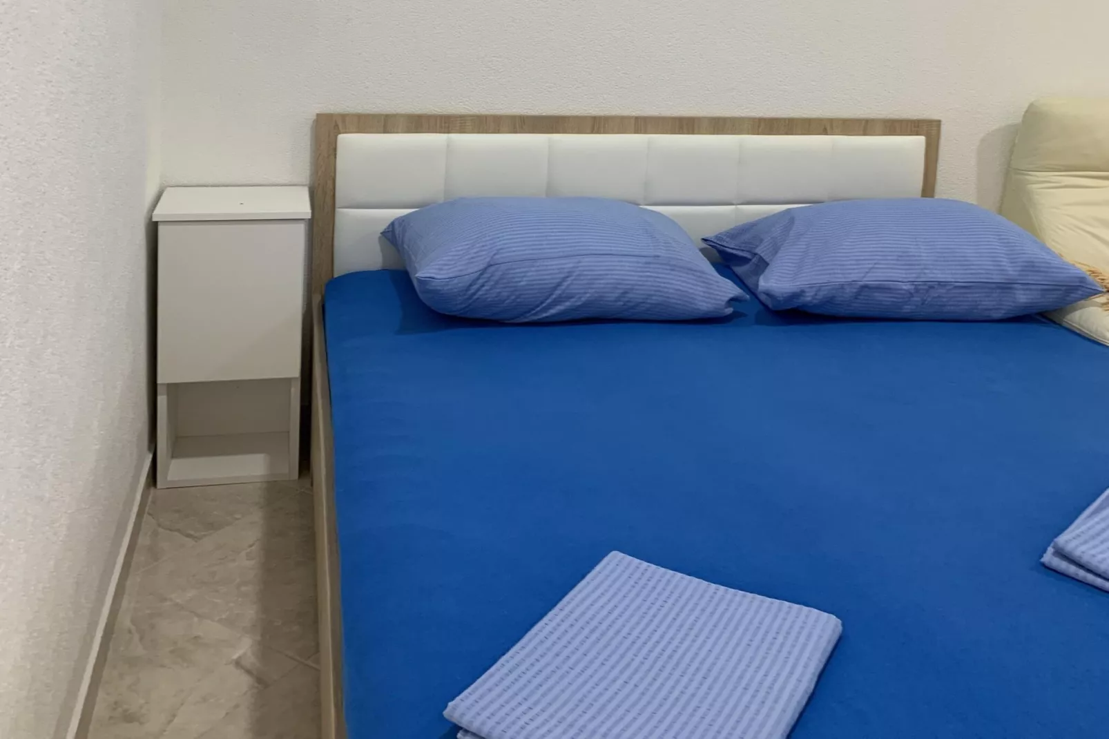 Studio apartment Vir 2 - Slaapkamer