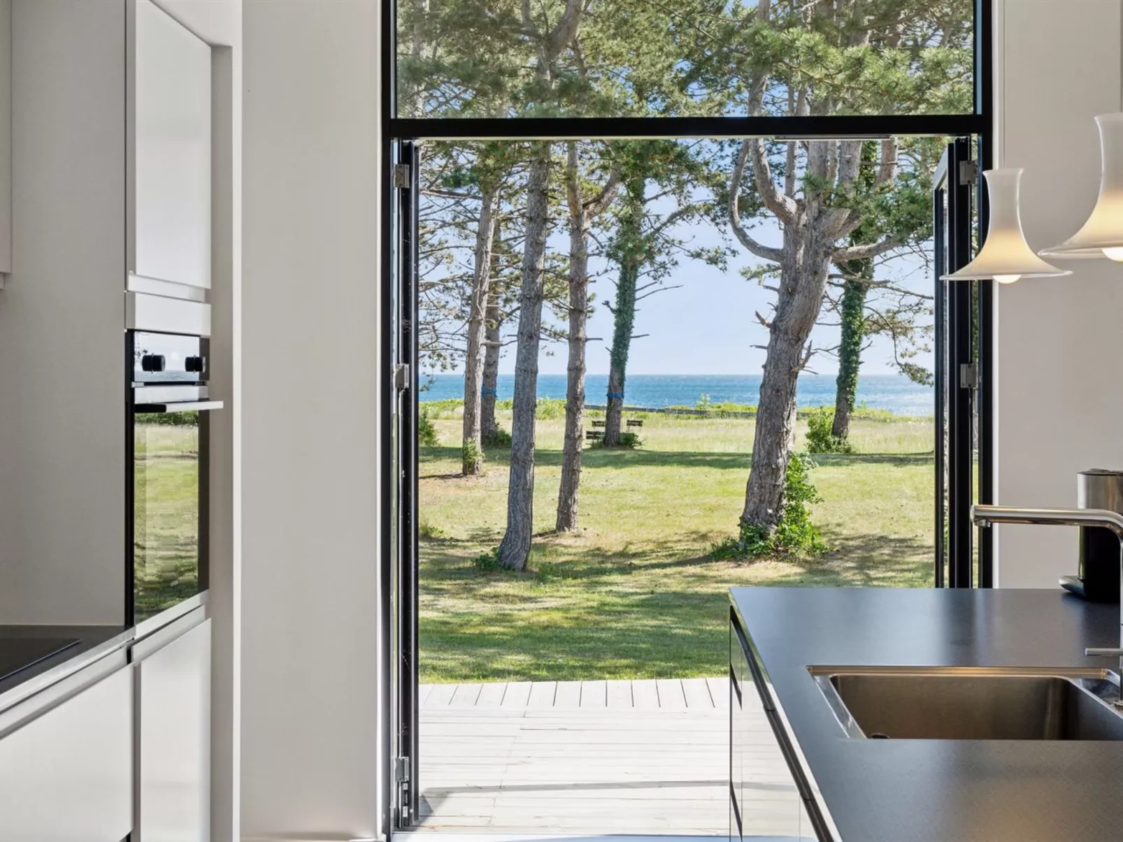 "Herlugh" - 10m from the sea - Buiten