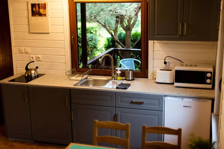 	Domek wakacyjny z 1 sypialnią na piętrze w Kopalinie - Keuken