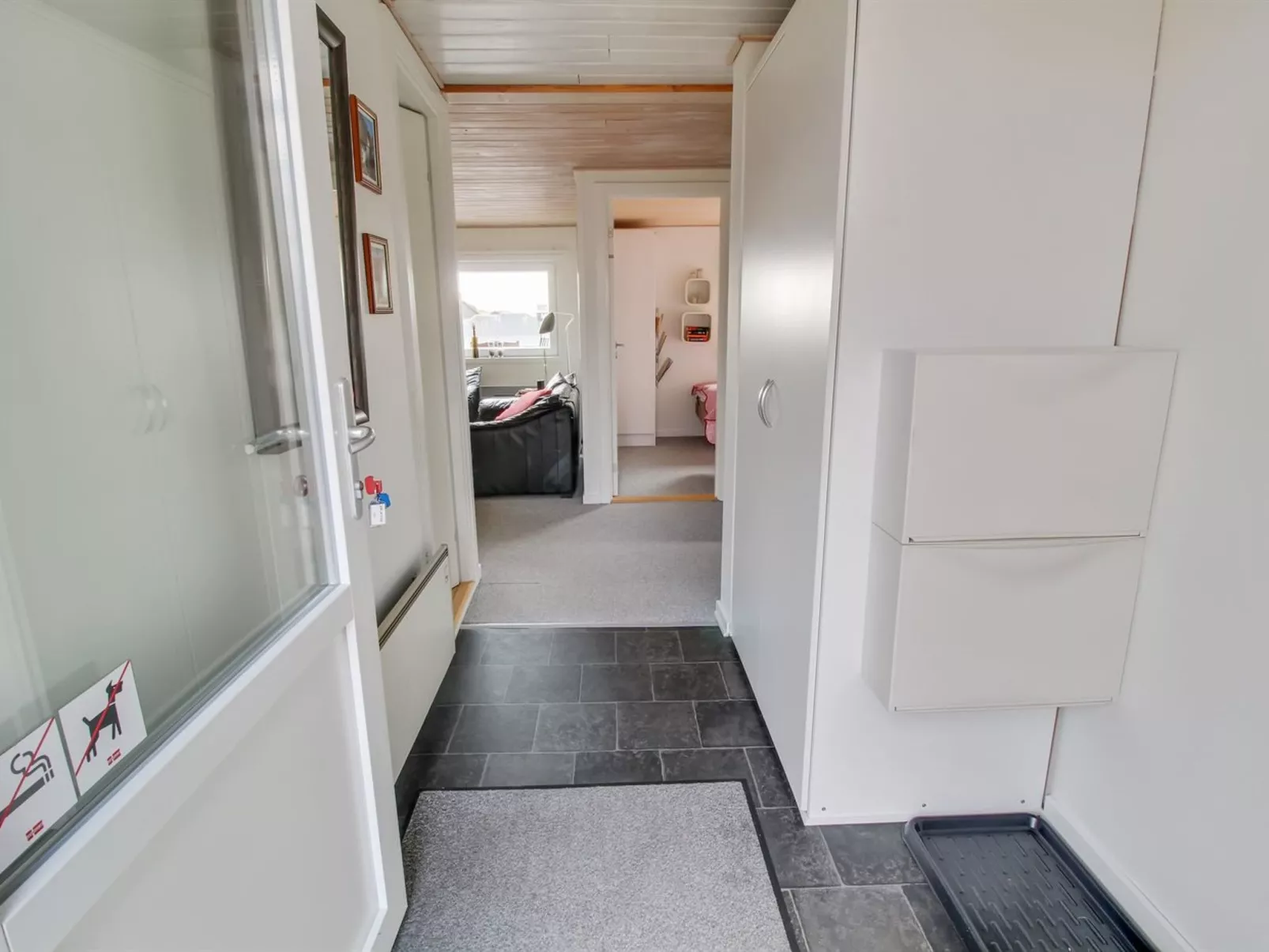 "Ute" - 200m from the sea - Binnen