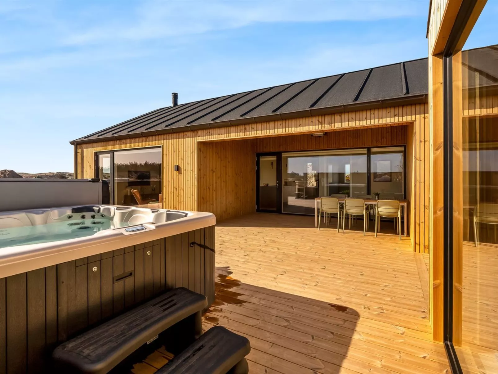 "Barthi" - 450m from the sea - Buiten