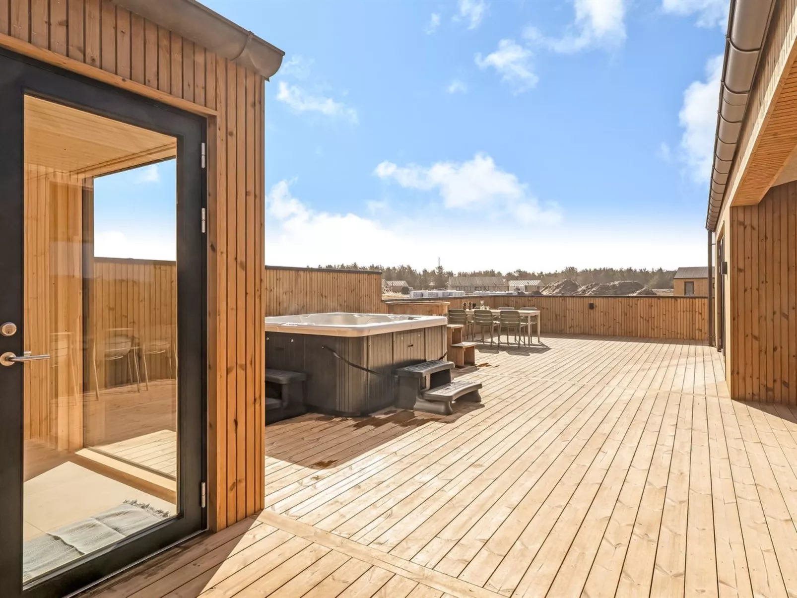 "Barthi" - 450m from the sea - Buiten