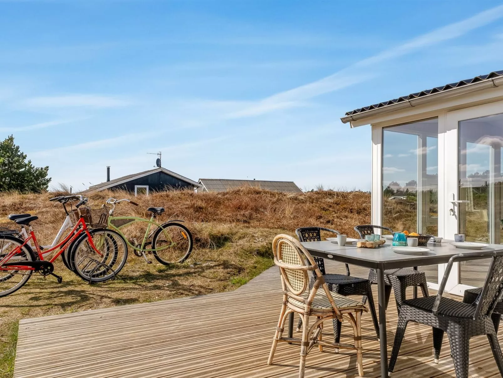 "Avelin" - 800m from the sea - Buiten