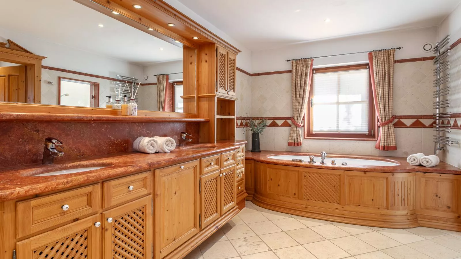 Kitzlodge - Badkamer