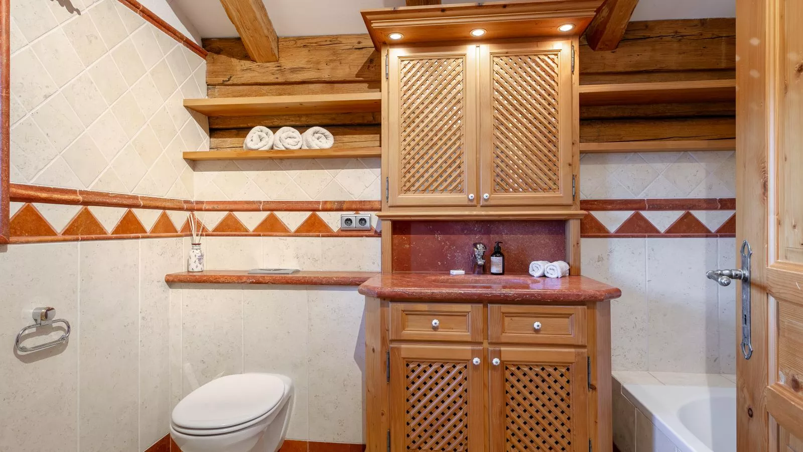 Kitzlodge - Badkamer