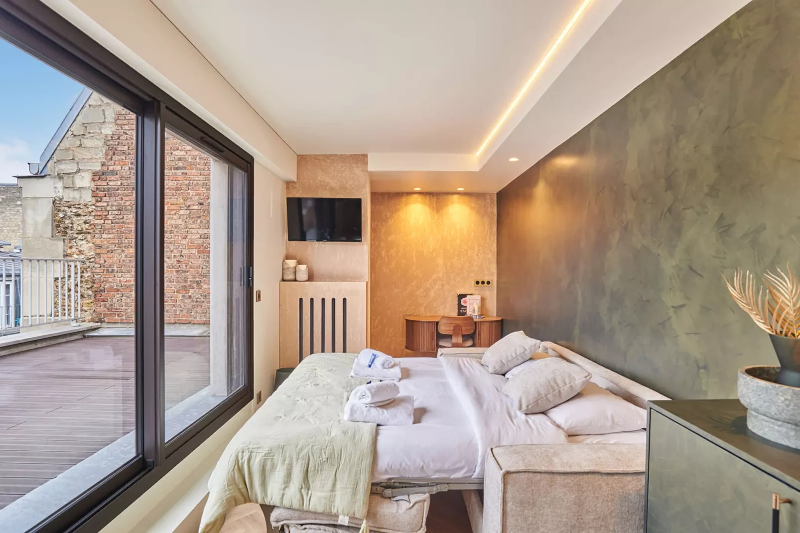 BOUQUET DE LONGCHAMP