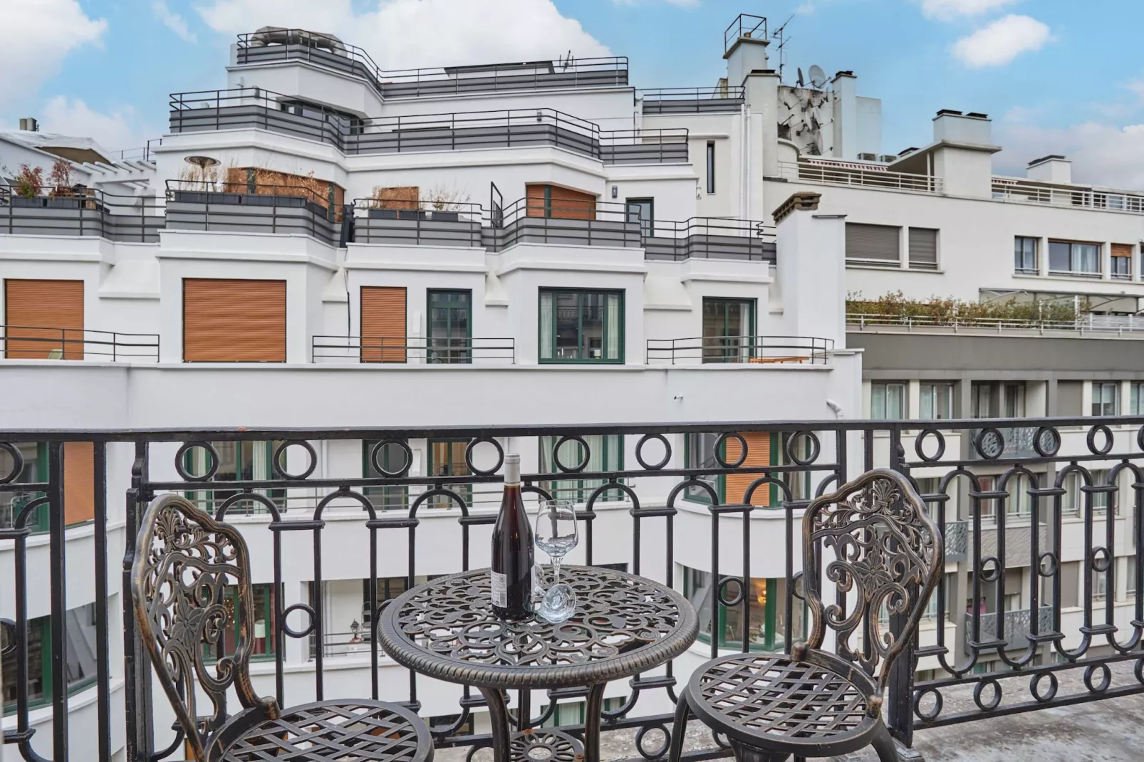 CHAMPS ELYSEES 2 - Niet-getagd