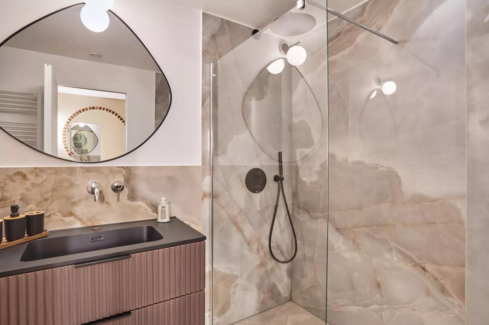 POINSOT  3 - Niet-getagd