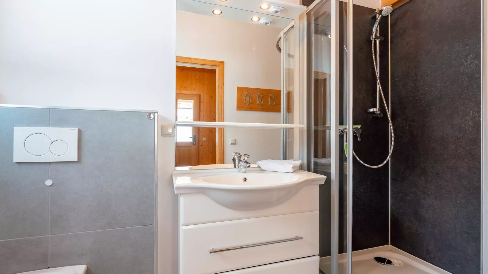 Spatzennest - Badkamer