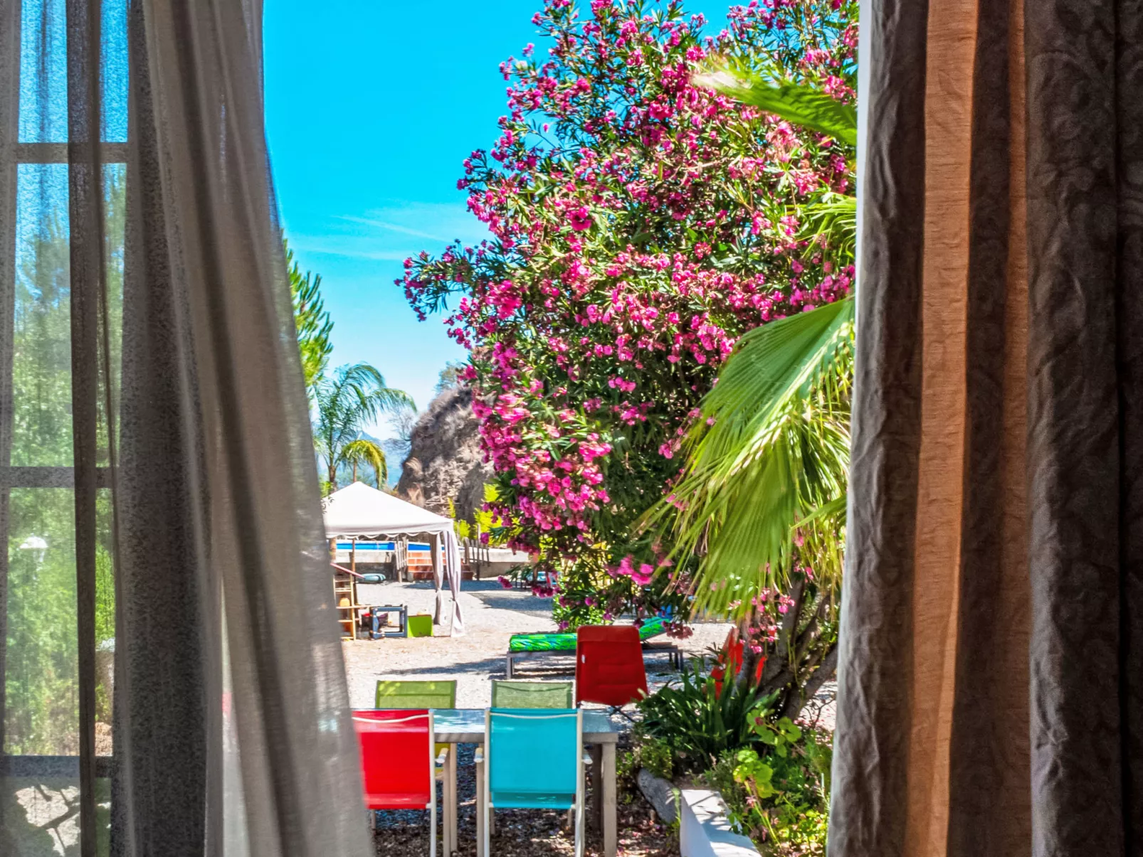 Nido Aguila Blanca - Buiten