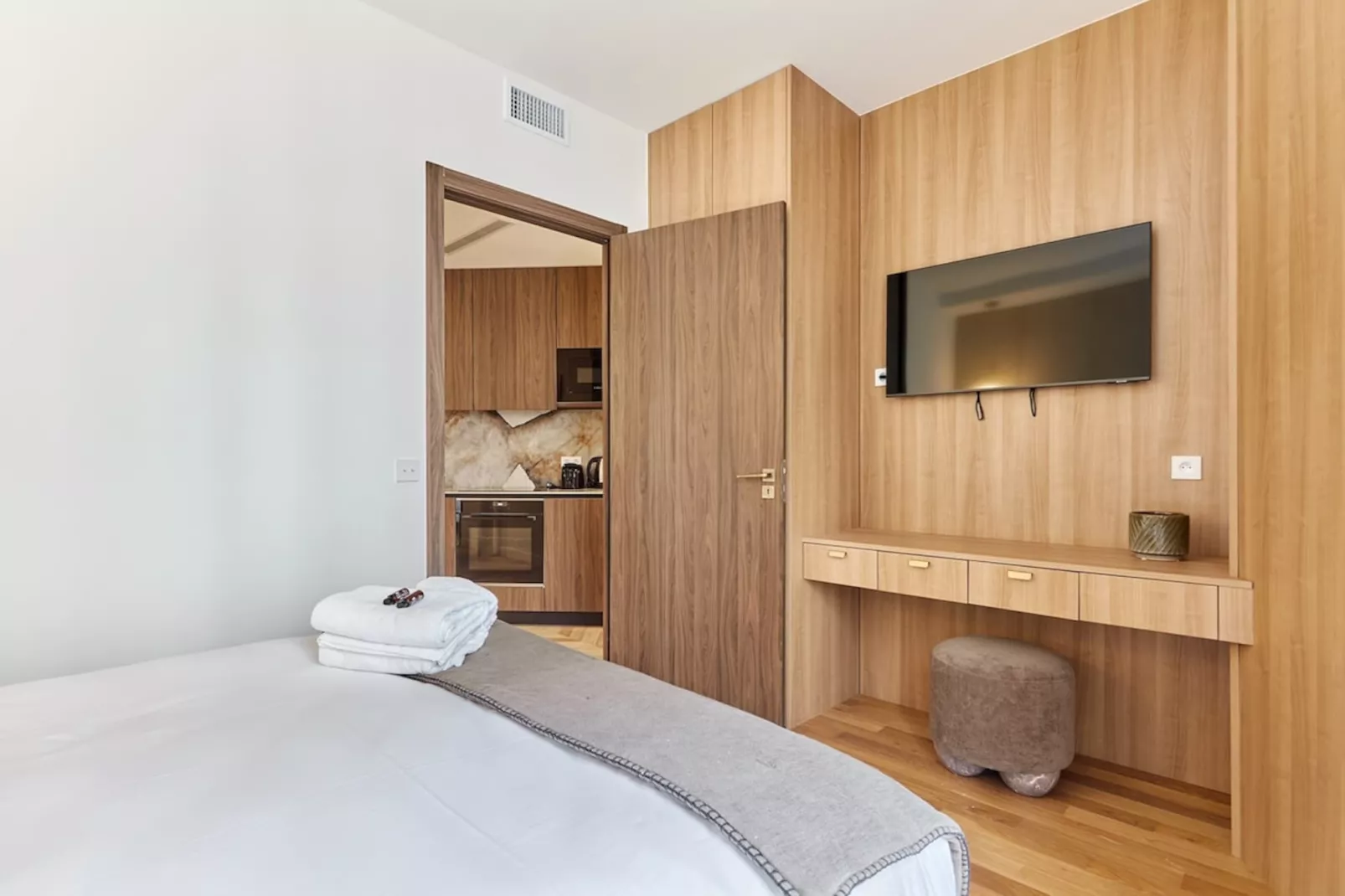 REAUMUR 104 1 NEW - Niet-getagd