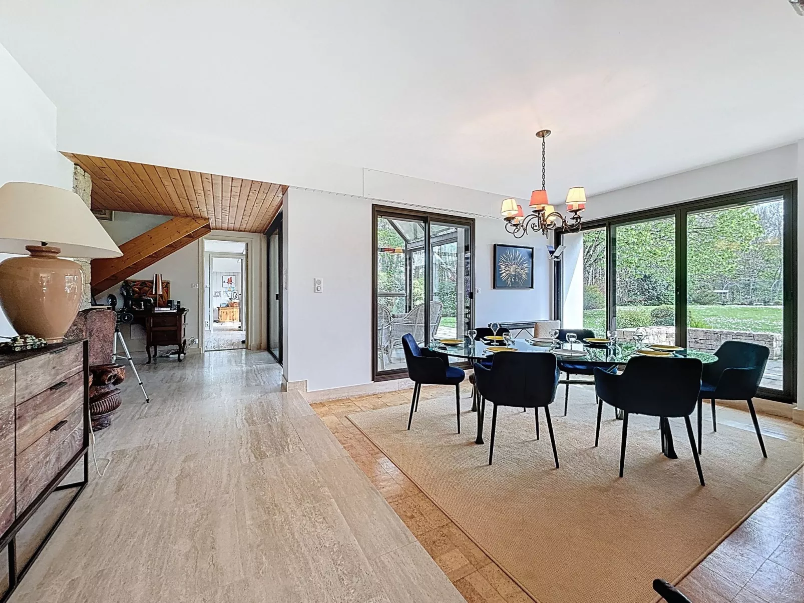 Villa Kerpunce - Binnen