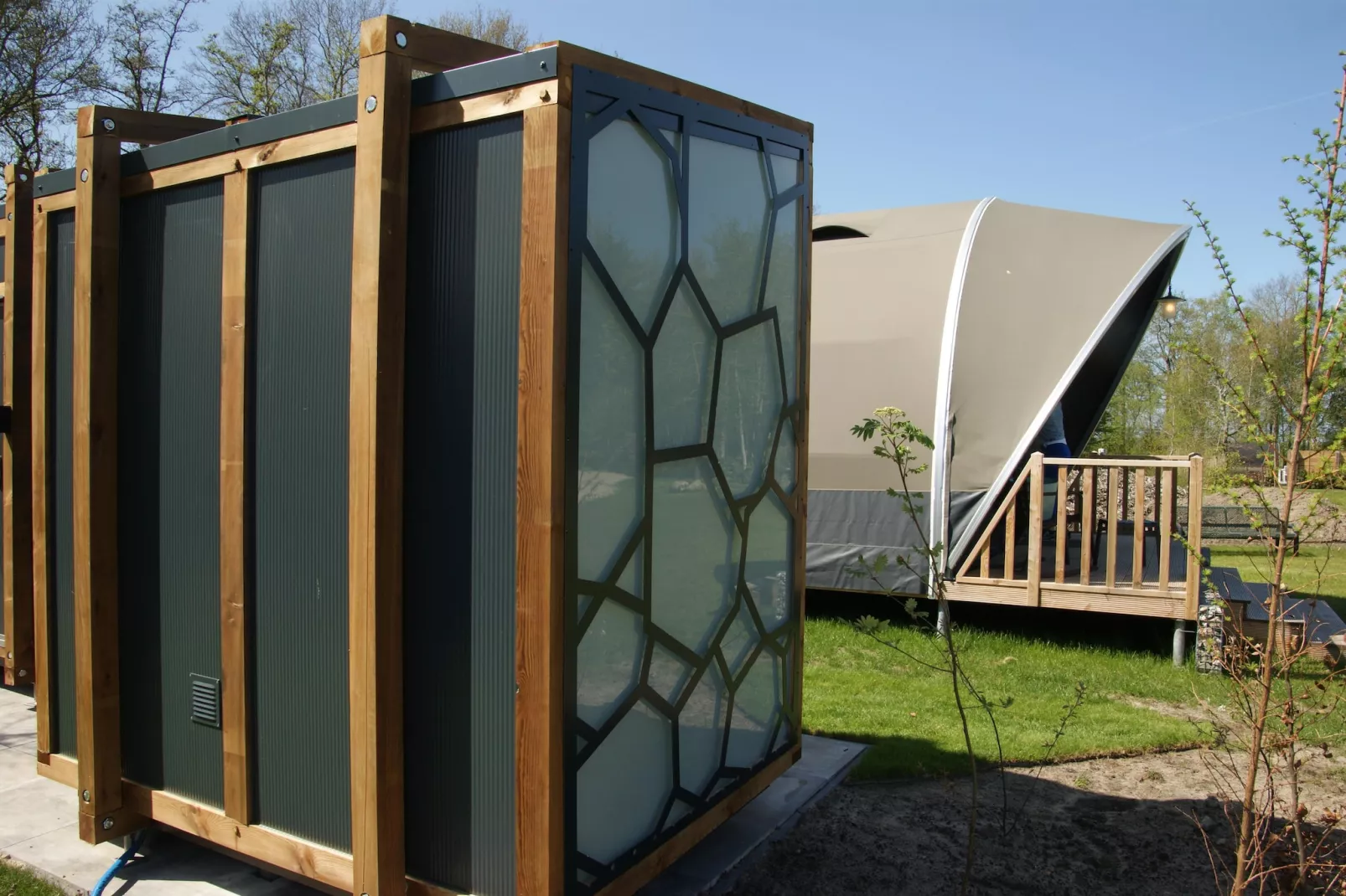 Tentlodge Partijs Wellness met sauna en prive-bad-2p - Badkamer