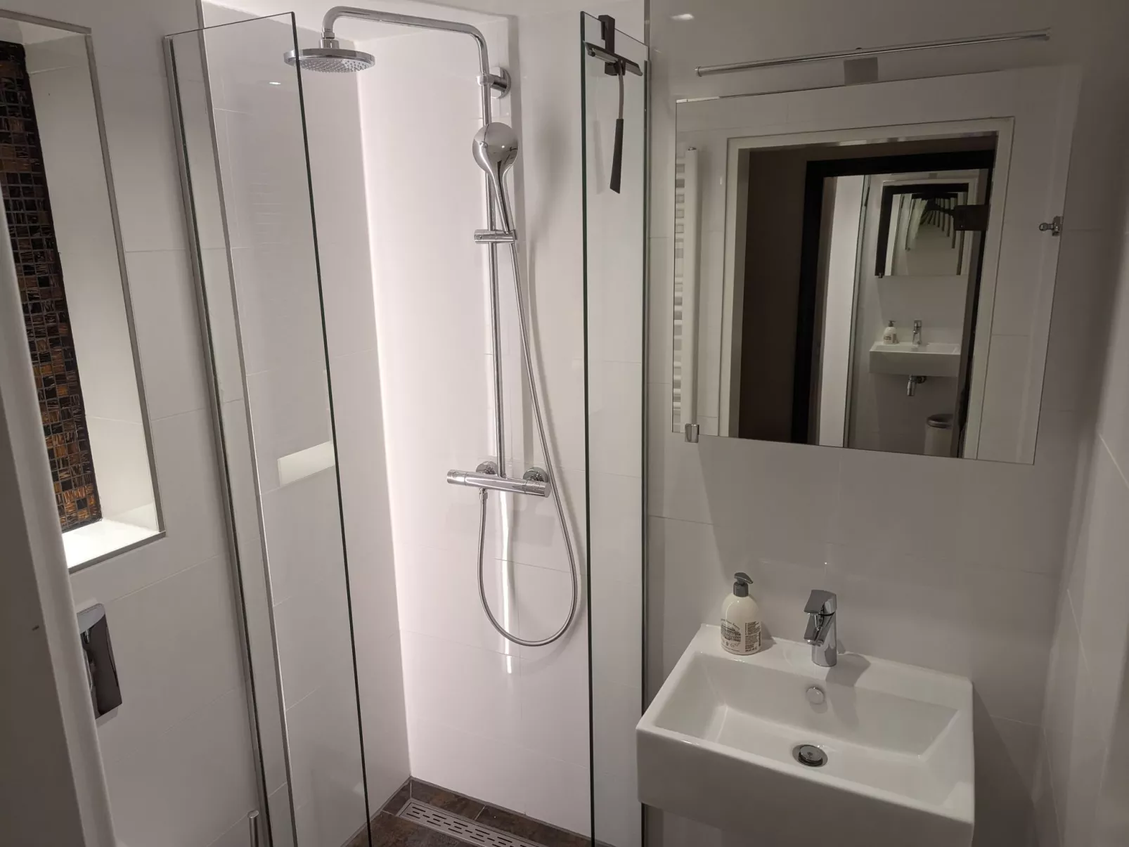 Gästehaus Grönebach mit Pool - Binnen