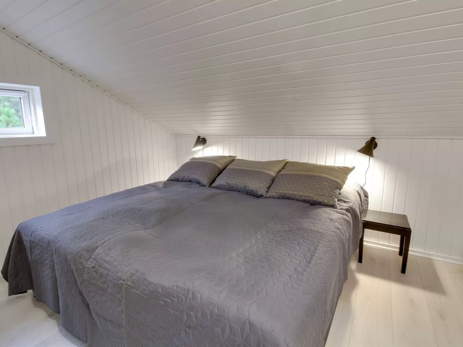 "Eliene" - 500m from the sea - Binnen