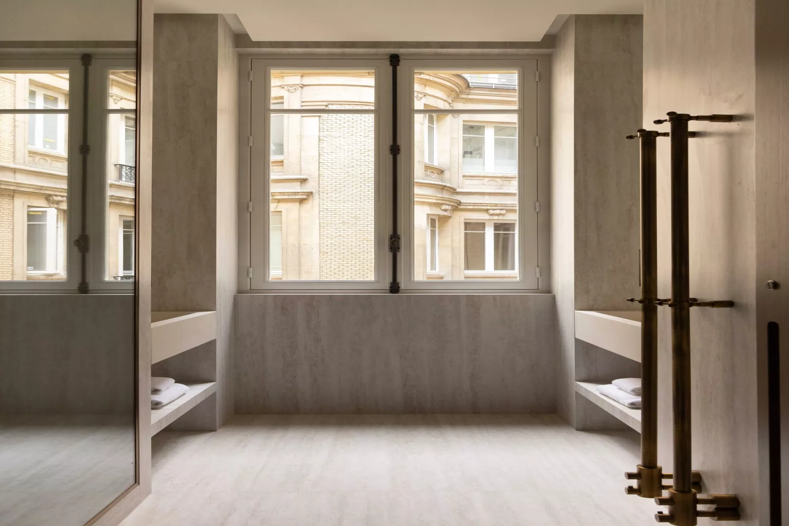 ASTORG-23 - Niet-getagd