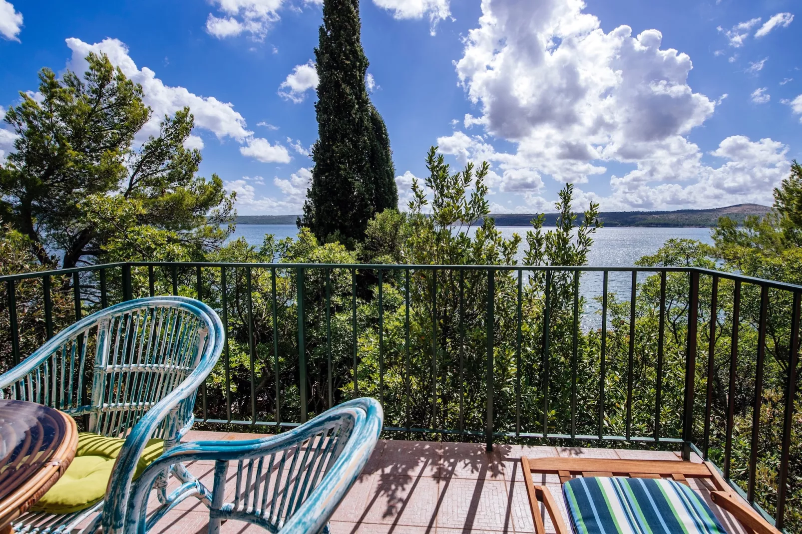 Beachfront  house Dunja - Terrasbalkon