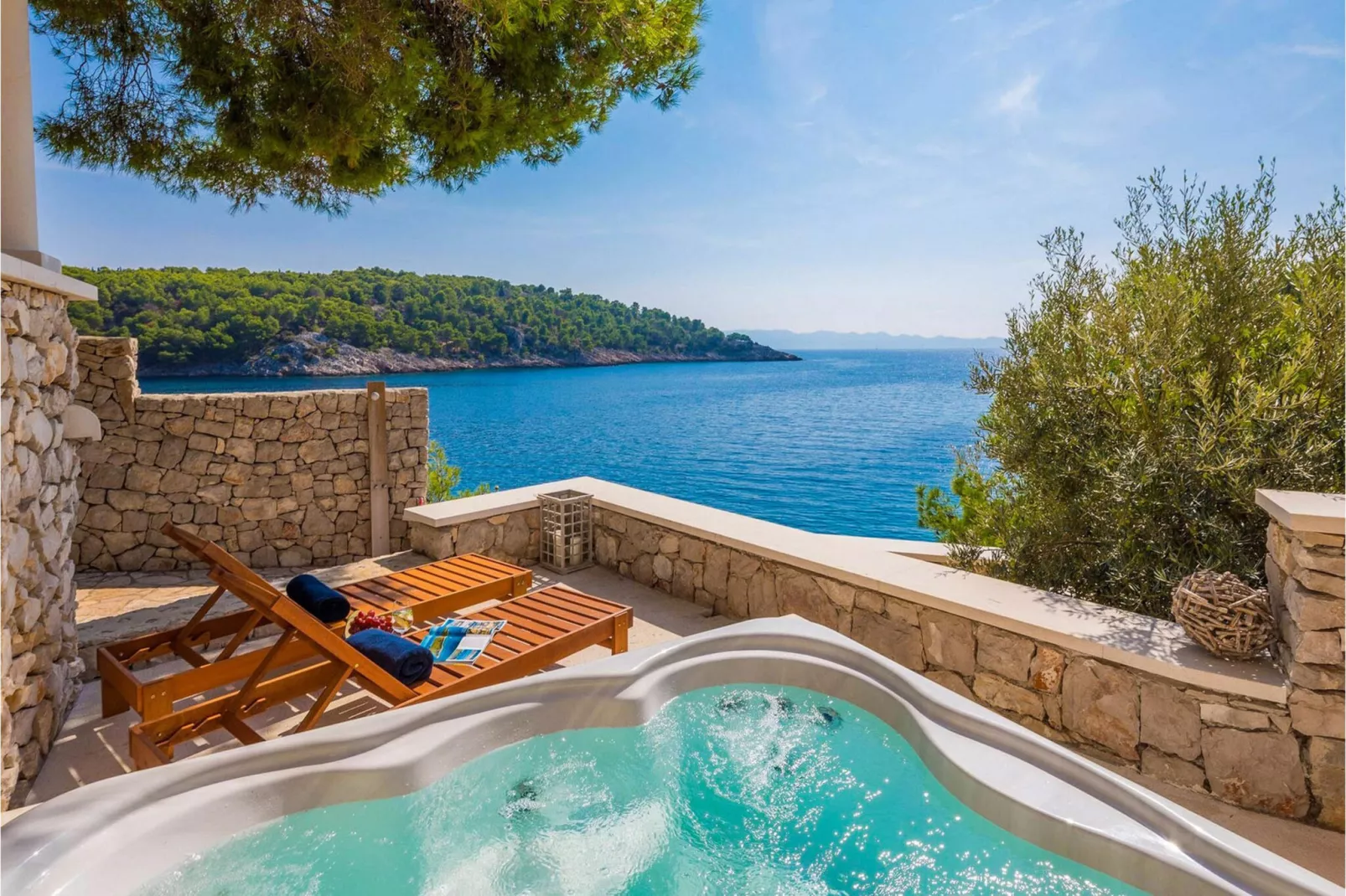 Seafront villa Marella - Terras