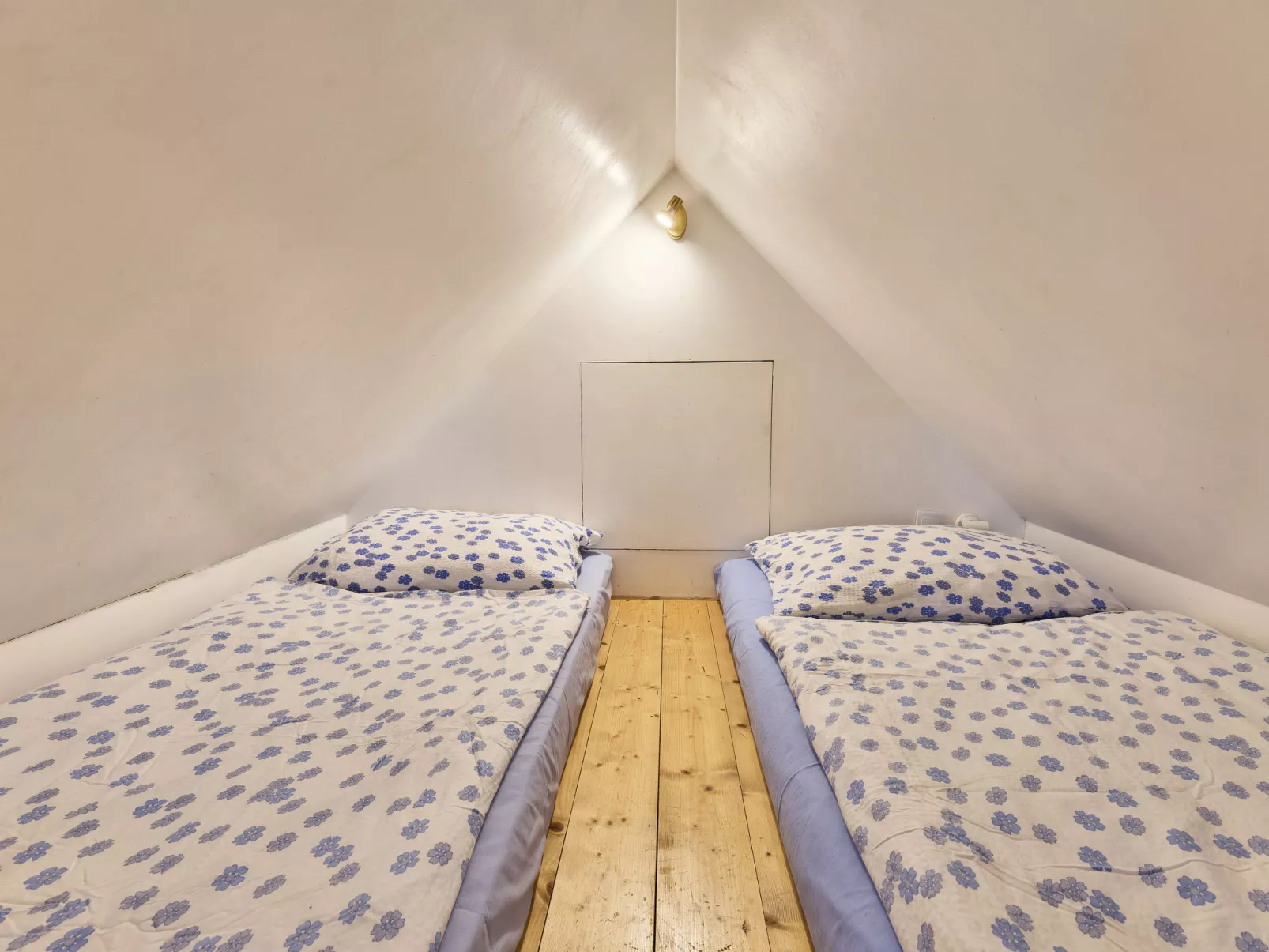 Timber Lodge with Hydromassage - Binnen