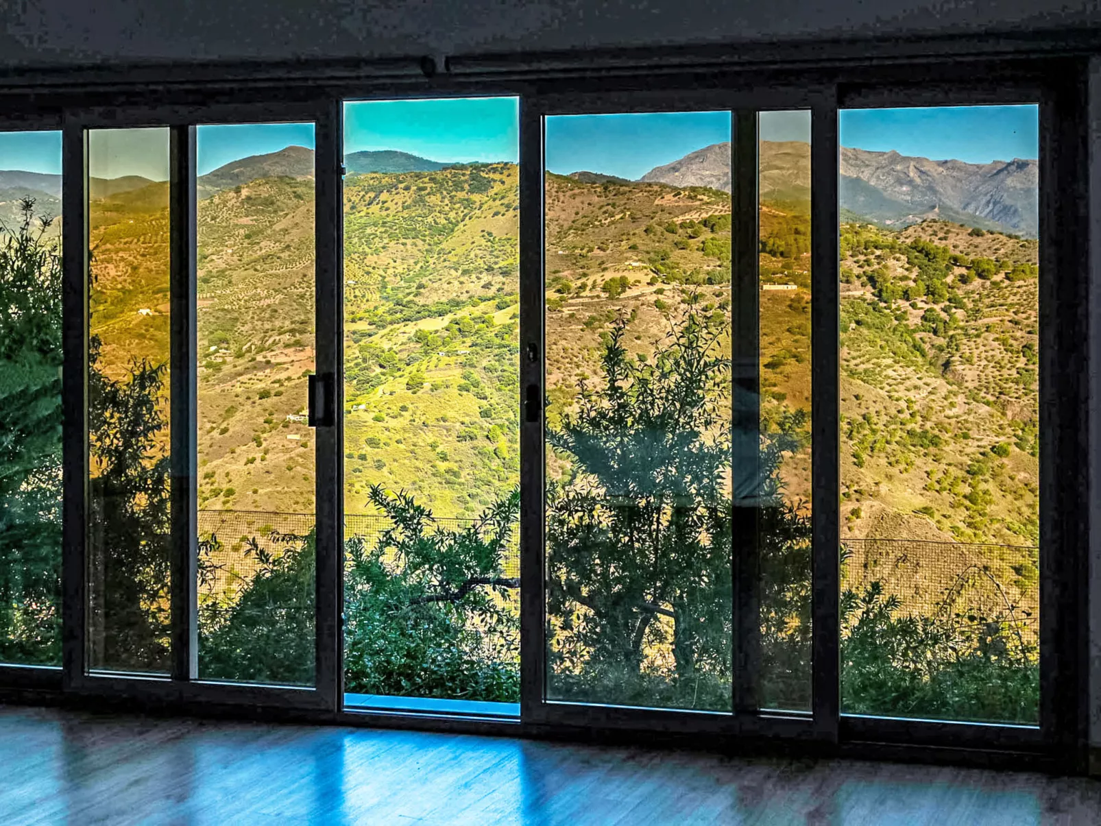 Nido Aguila Blanca - Binnen