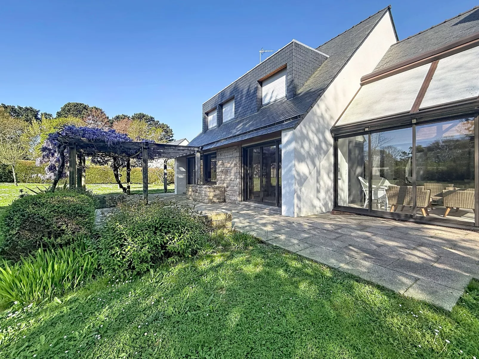 Villa Kerpunce - Buiten