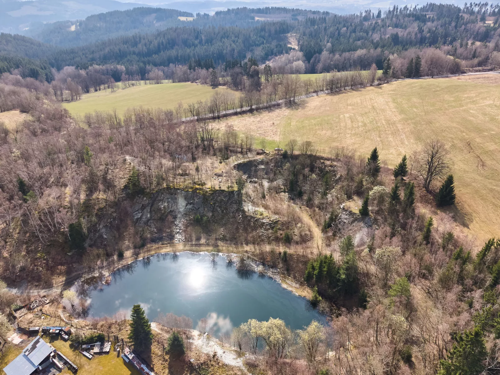 Timber Lodge with Hydromassage - Buiten