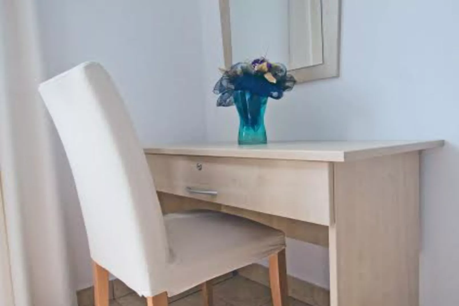 Beachfront Apartments Tamarix - Studio Apartment 2