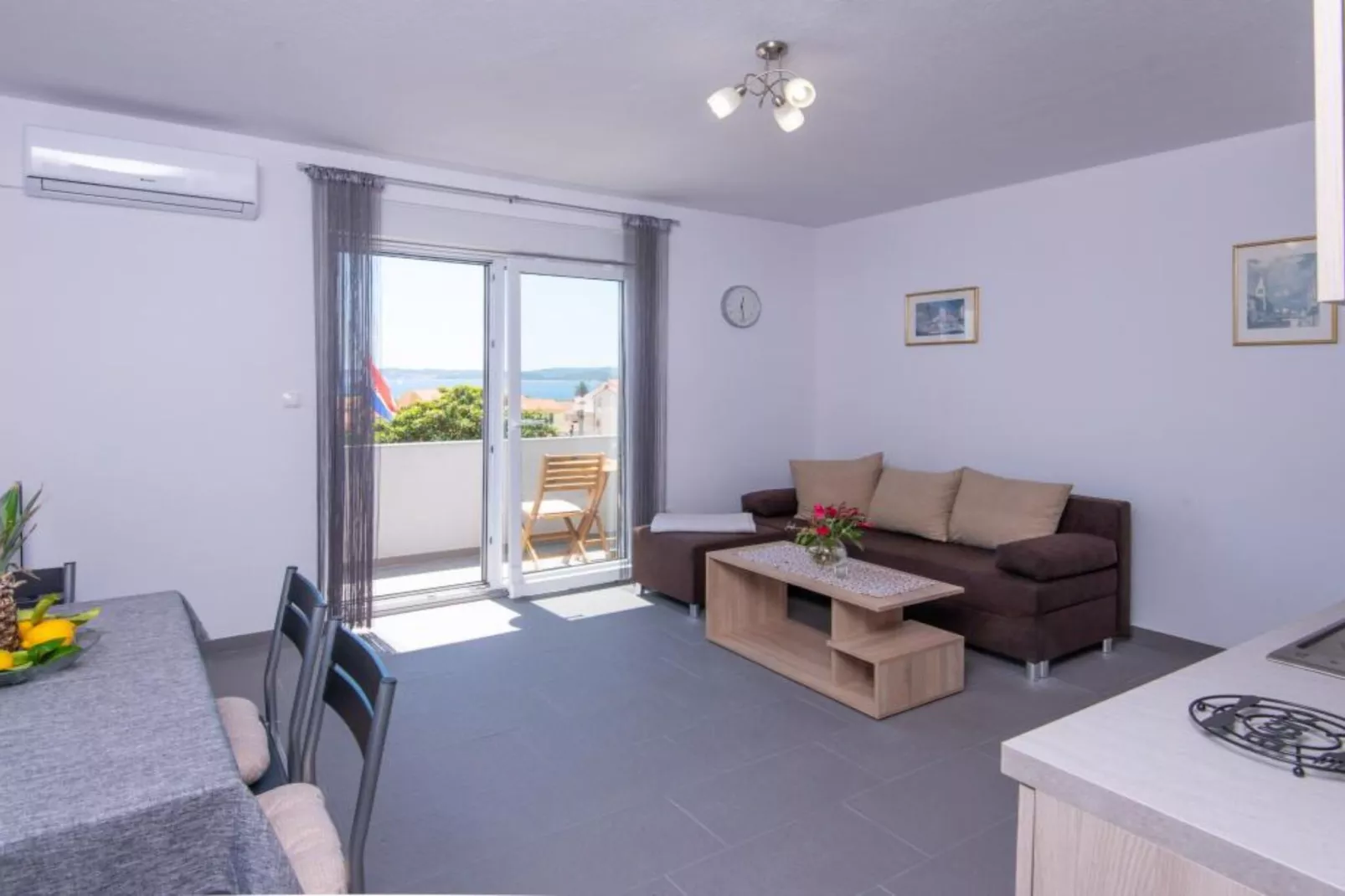 Peaceful Apartments Harfa-One Bedroom Apartment with Balcony and Partial Sea View 1