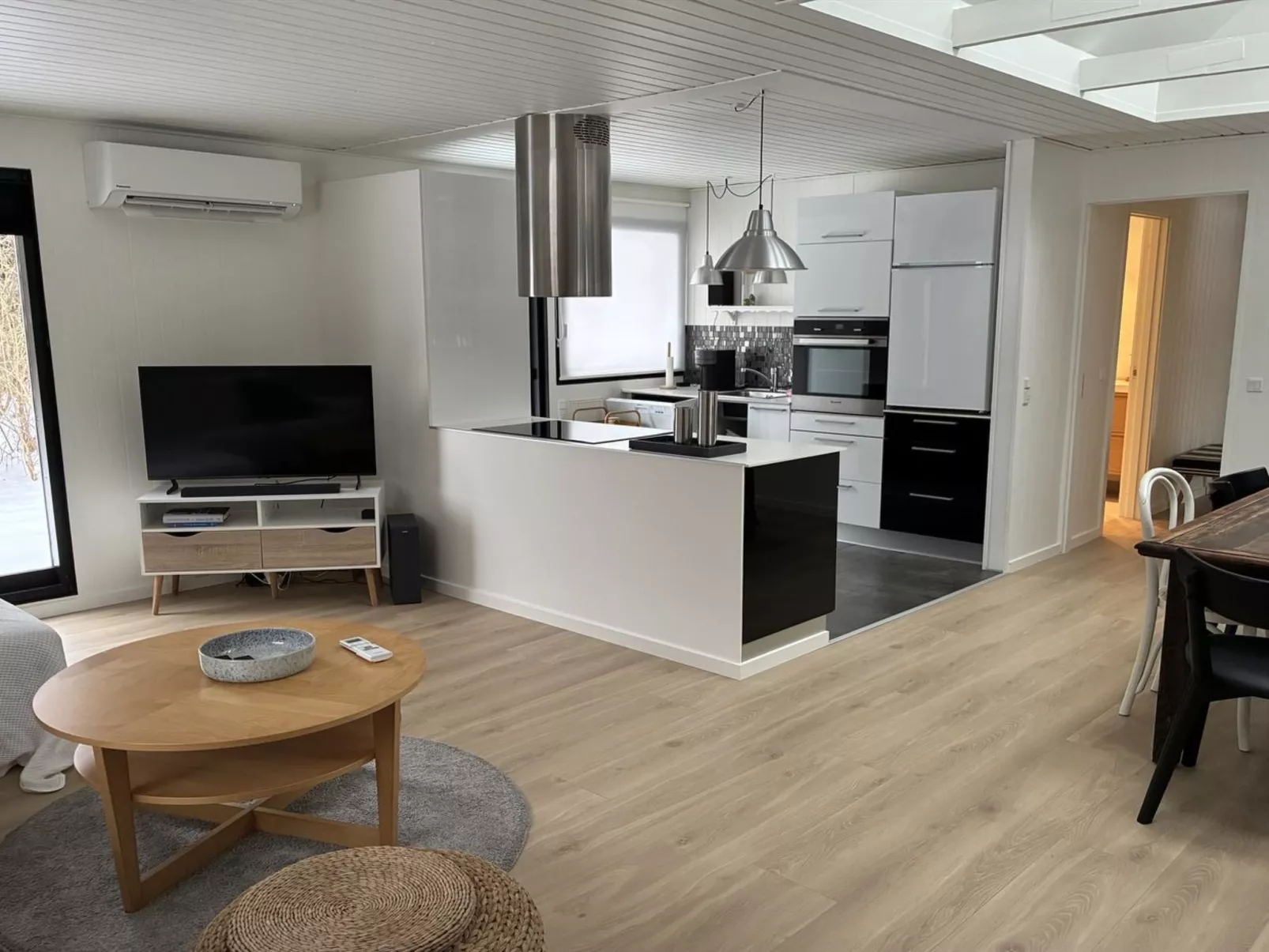 "Arild" - 700m from the sea